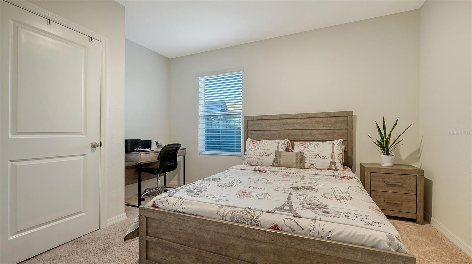 3809 GOLDEN ORIOLE PKWY — photo 31