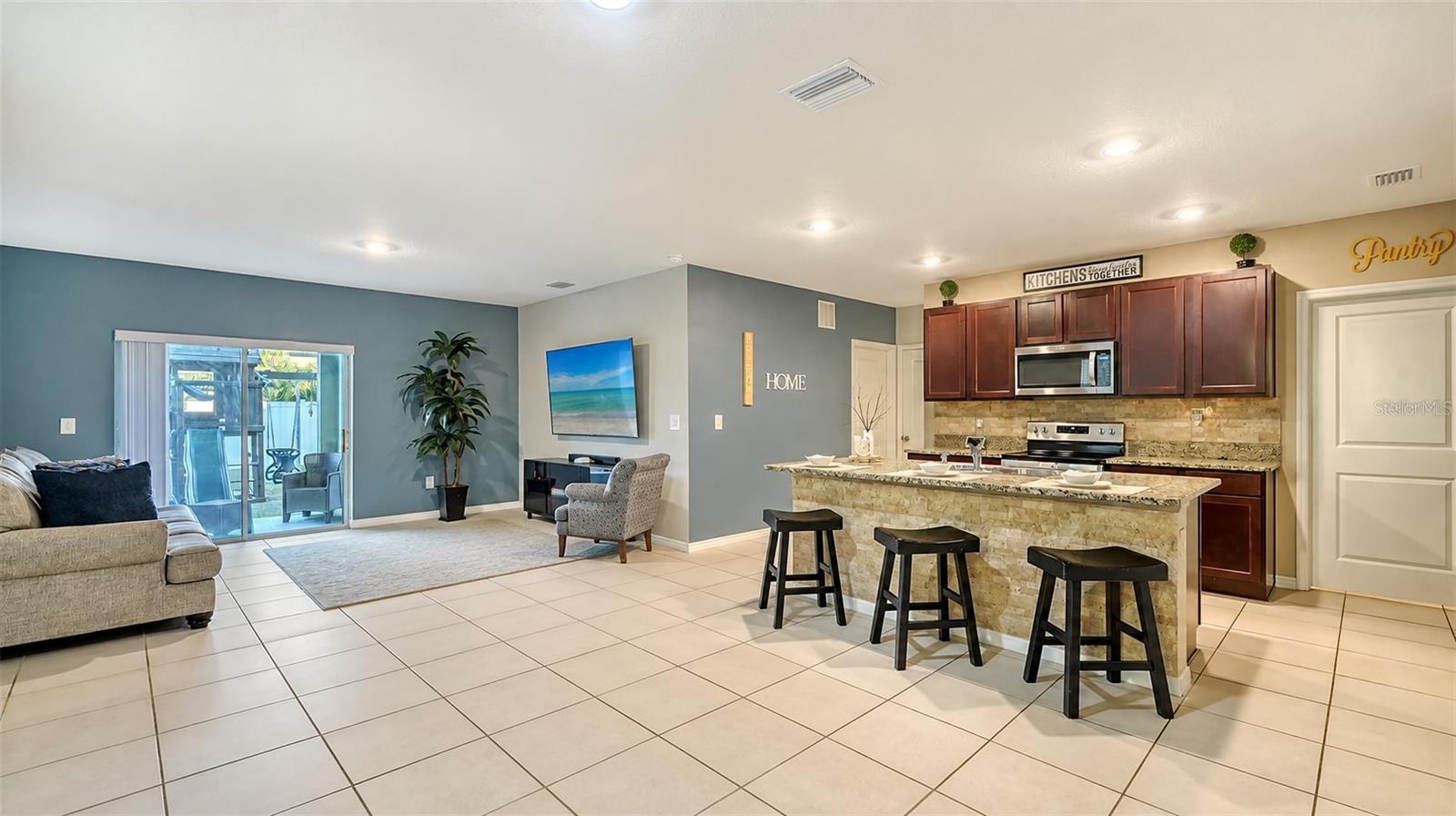 3809 GOLDEN ORIOLE PKWY — photo 16