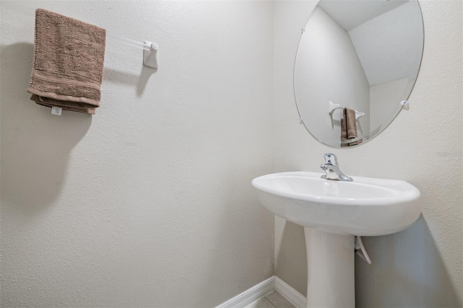 2166 GREAT SAPPHIRE LN — photo 10