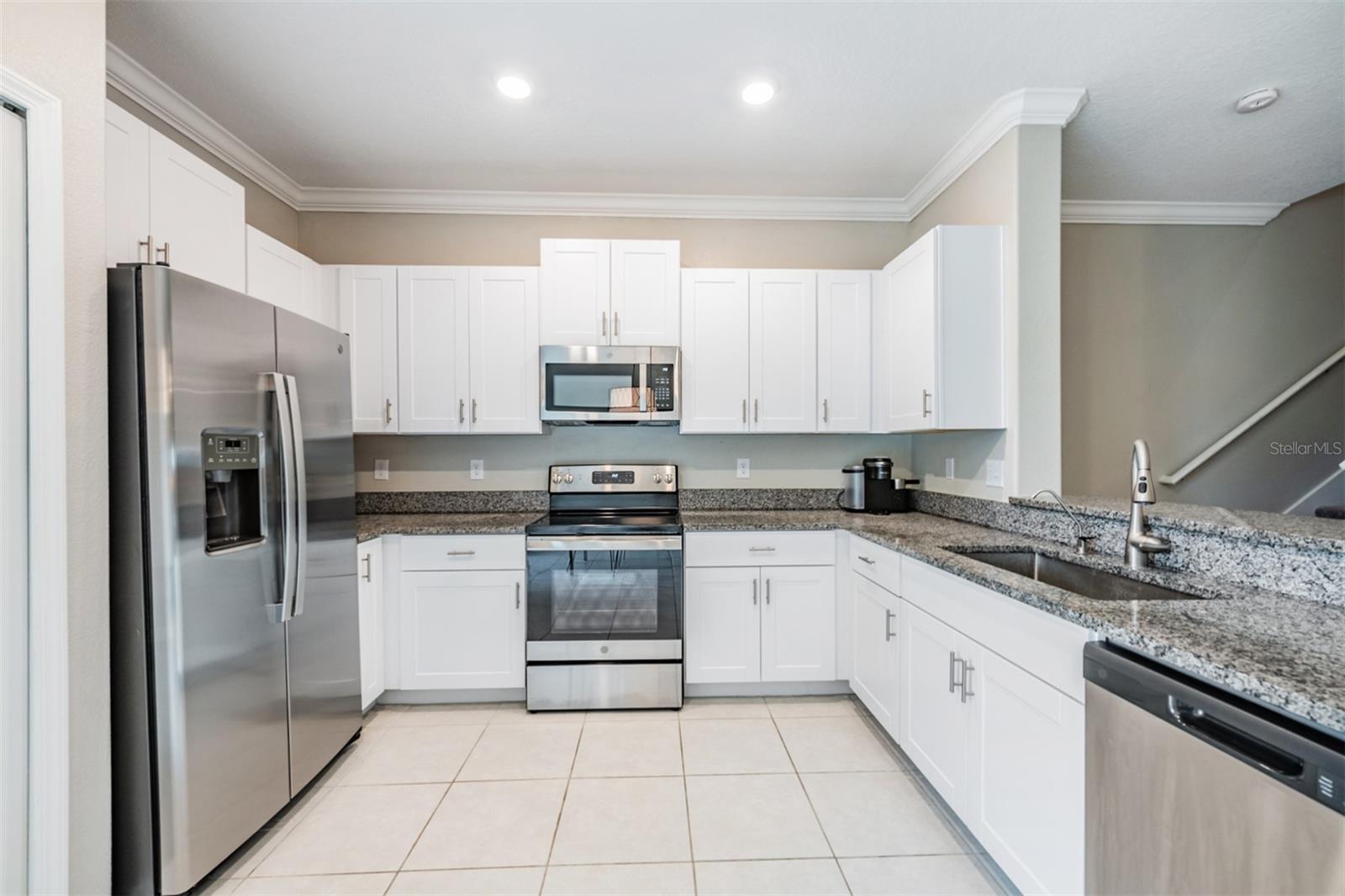 2166 GREAT SAPPHIRE LN — photo 23