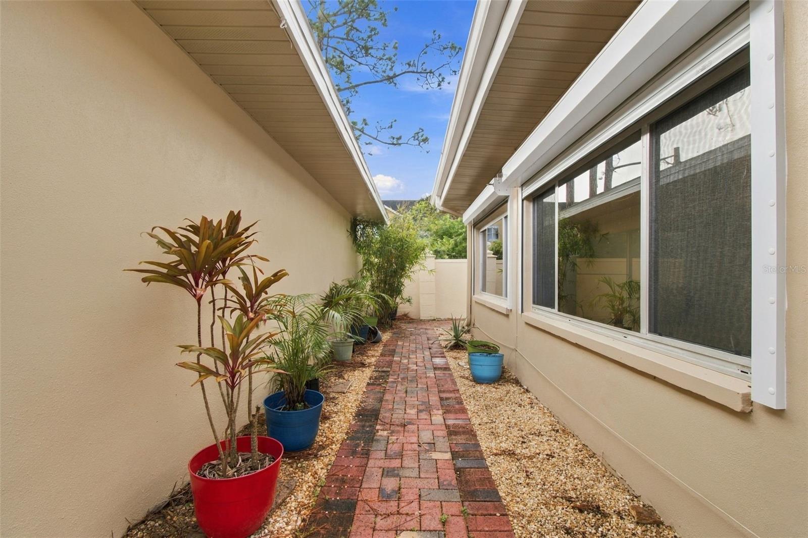 2254 HERON CIR — photo 47