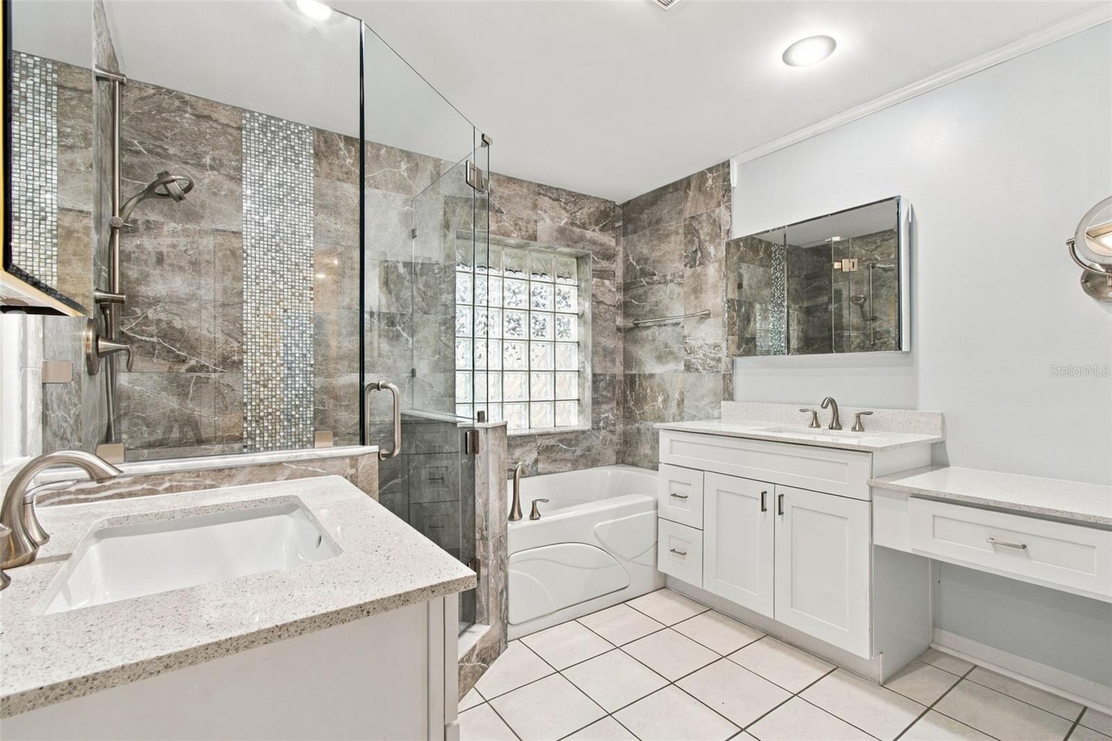 2254 HERON CIR — photo 27