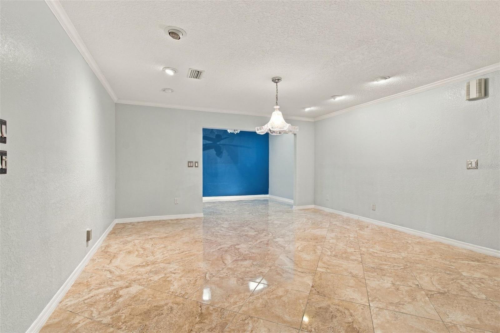 2254 HERON CIR — photo 13