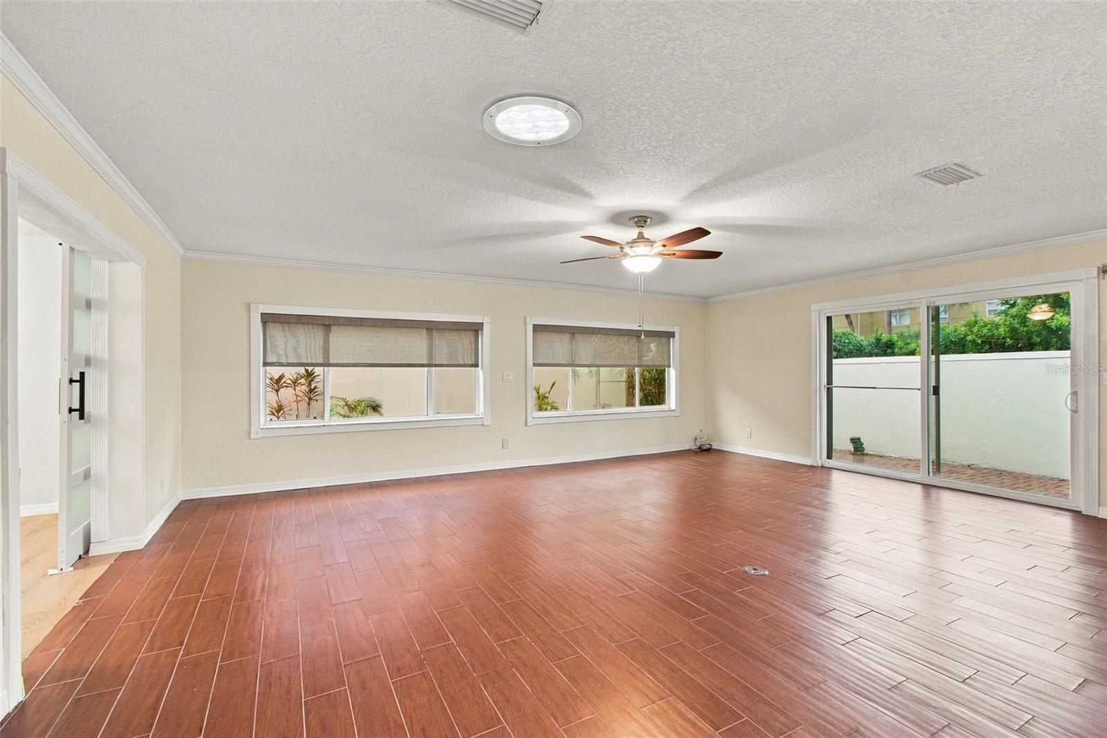 2254 HERON CIR — photo 19