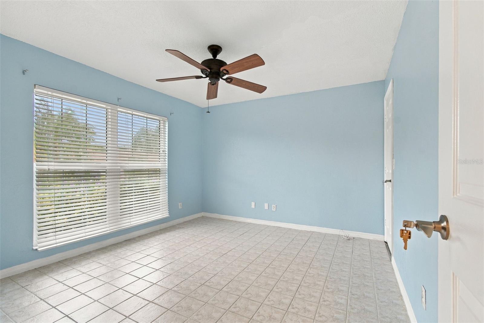 2254 HERON CIR — photo 35