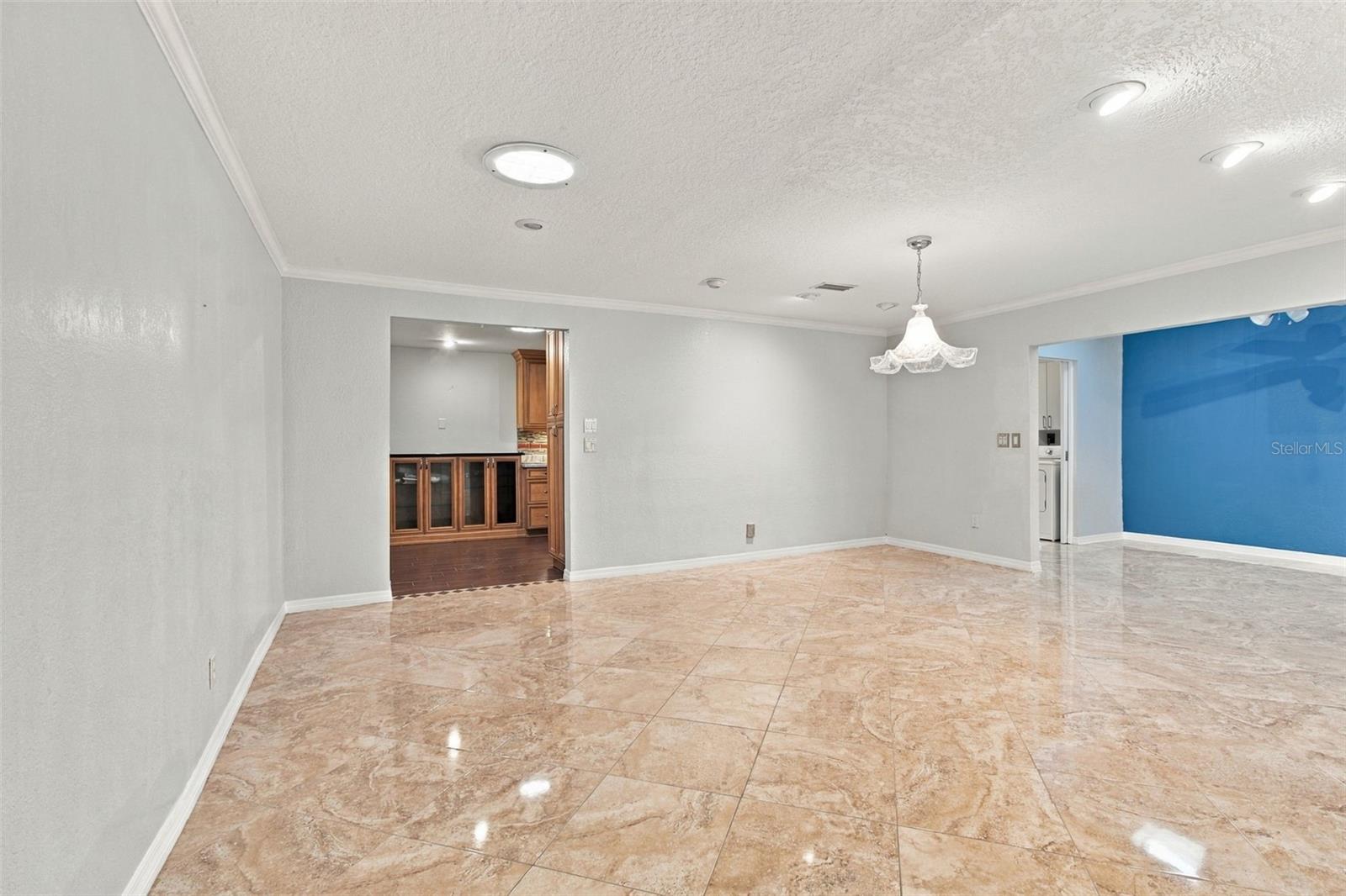 2254 HERON CIR — photo 5