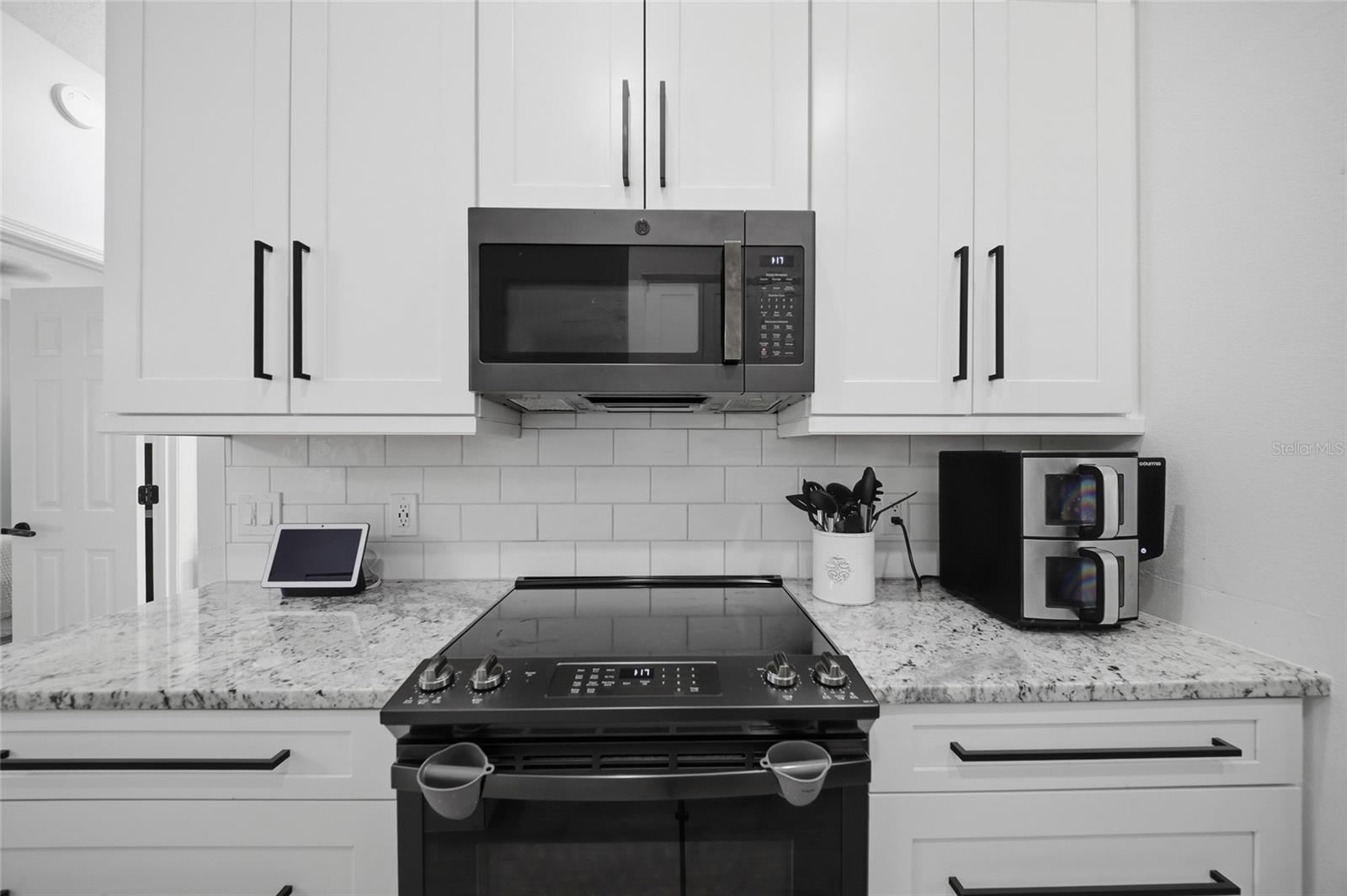 3104 RIVER WOODS DR — photo 12
