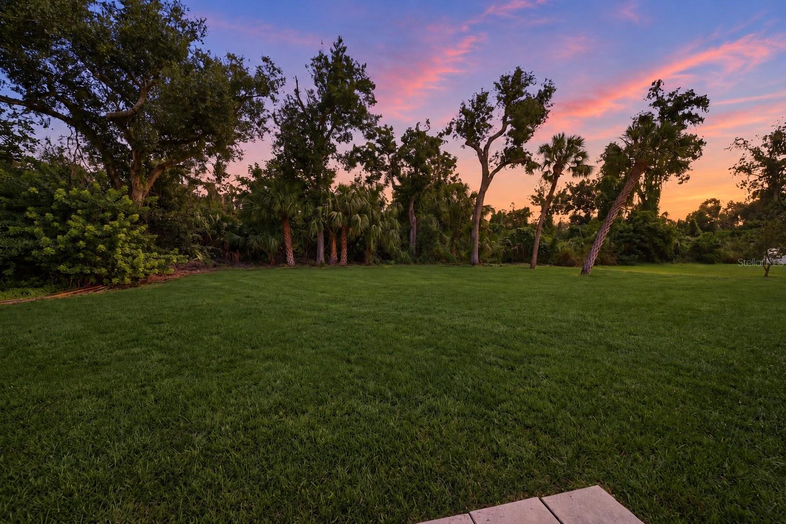 3104 RIVER WOODS DR — photo 32