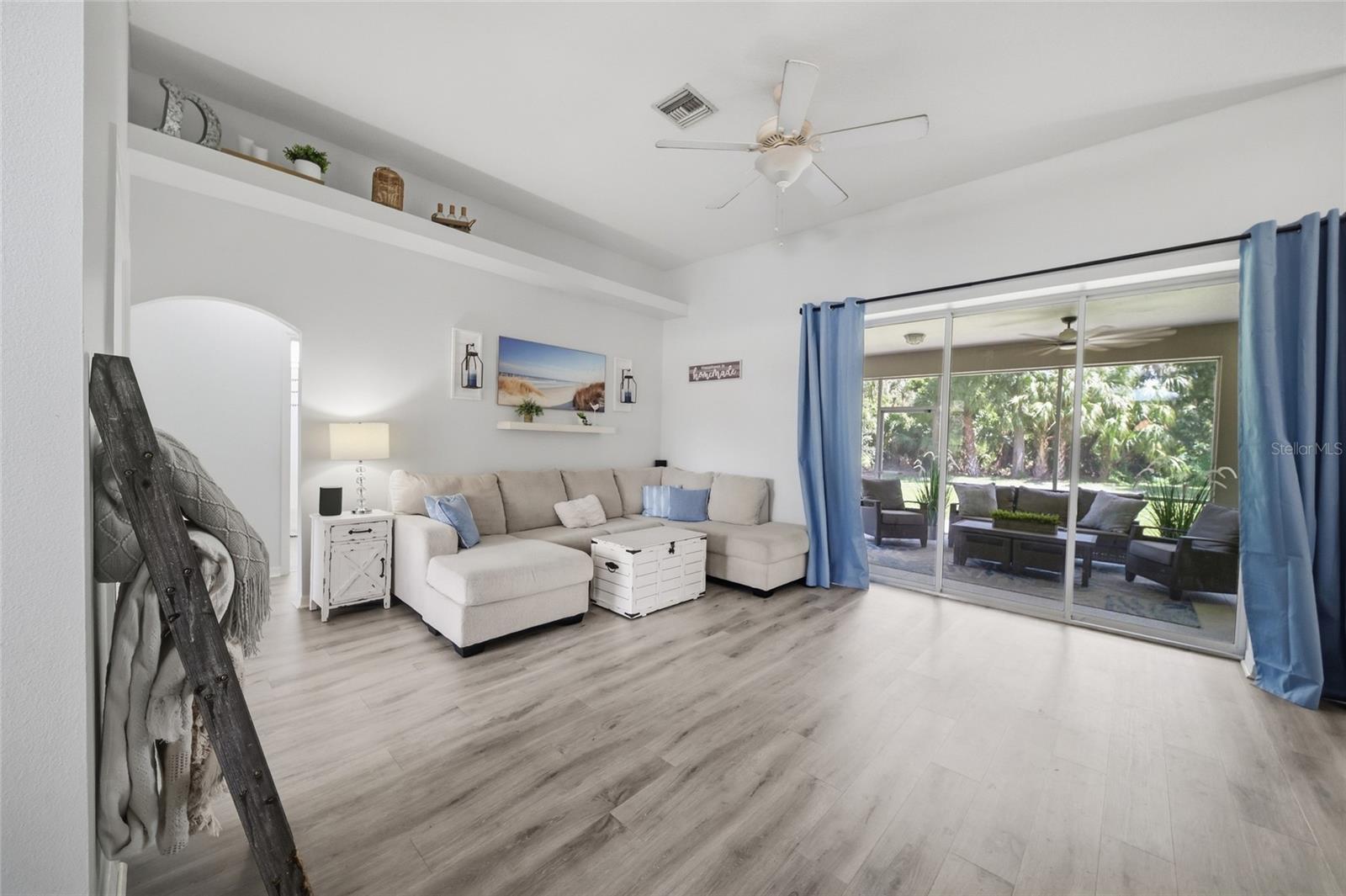 3104 RIVER WOODS DR — photo 14
