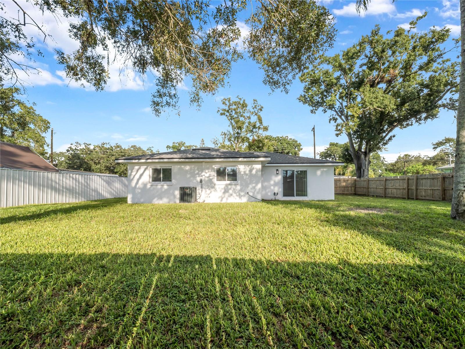 4014 MCLANE DR — photo 30