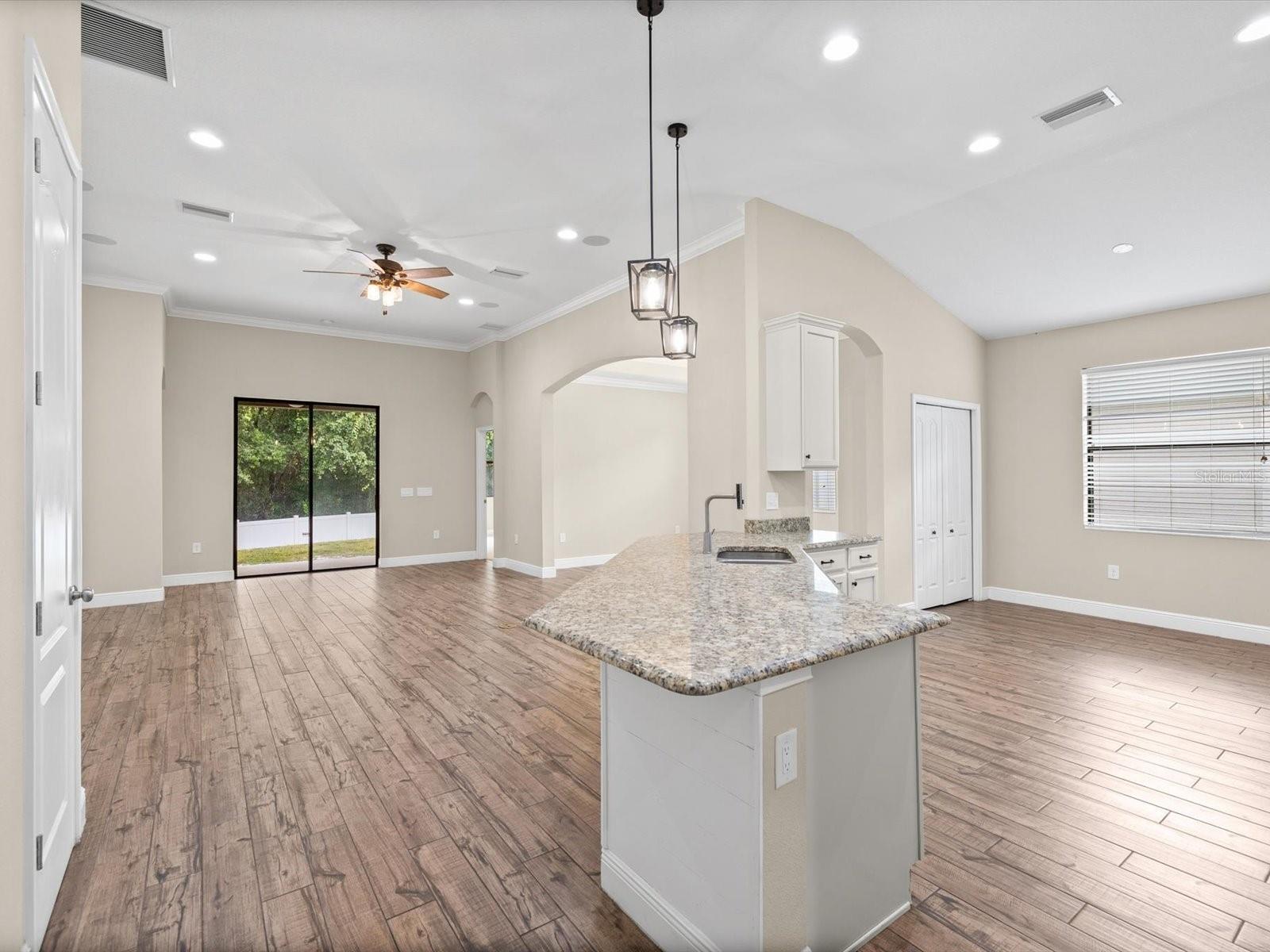 8519 MAY PORT CT — photo 11
