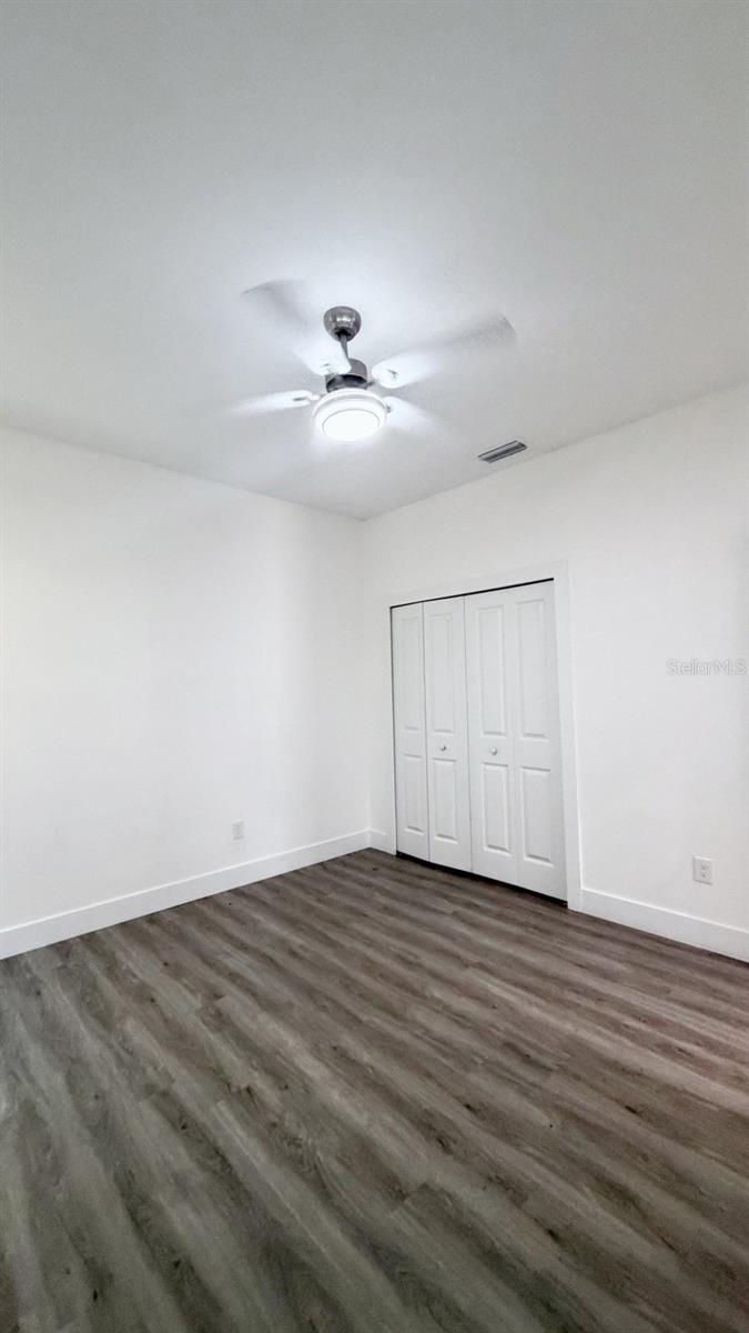 1409 W WOOD ST — photo 18