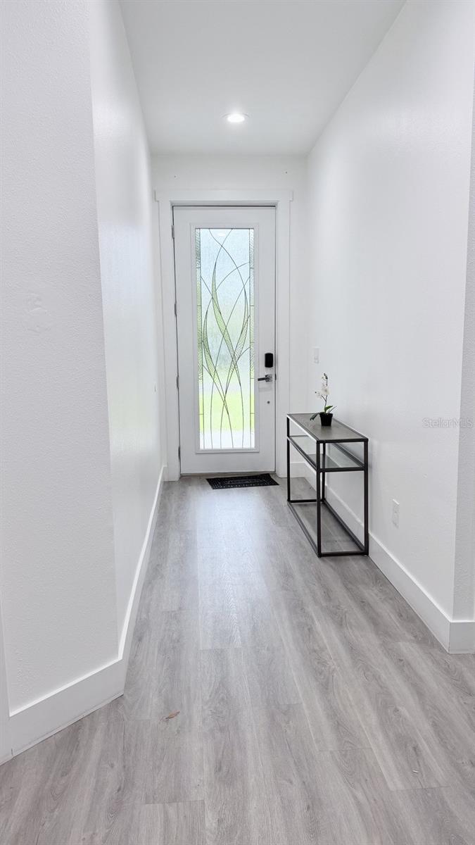 1409 W WOOD ST — photo 4