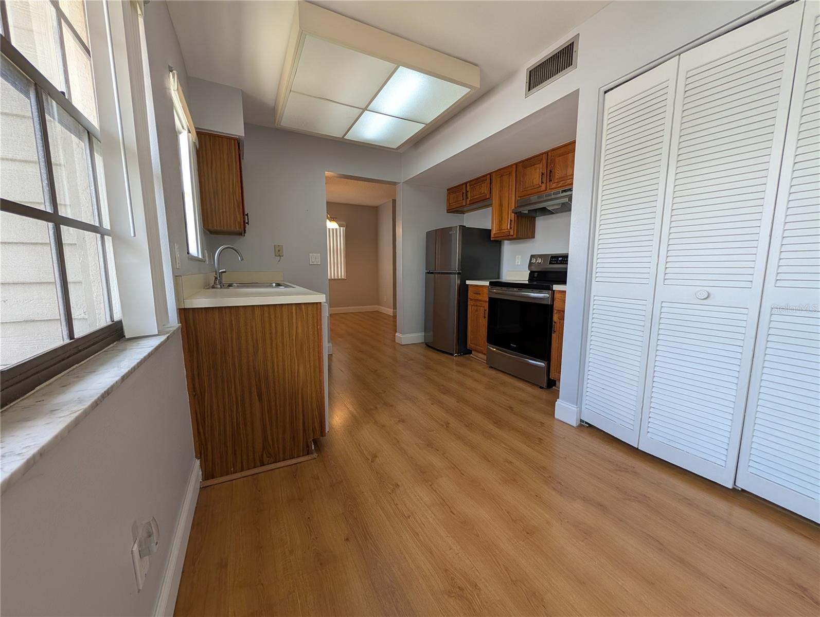 8737 BARDMOOR PL #203 — photo 7