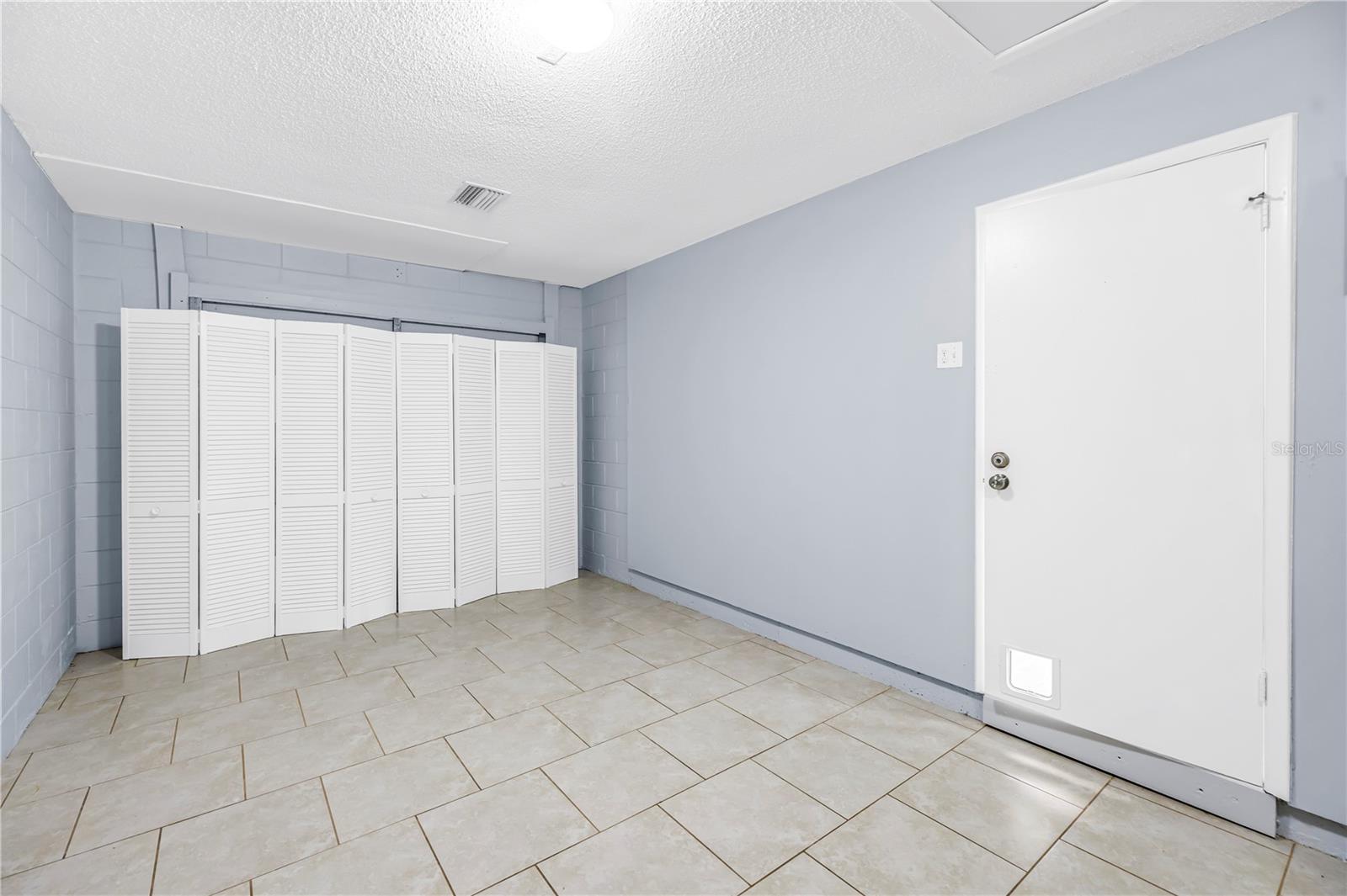 2918 SANDPOINTE DR — photo 27