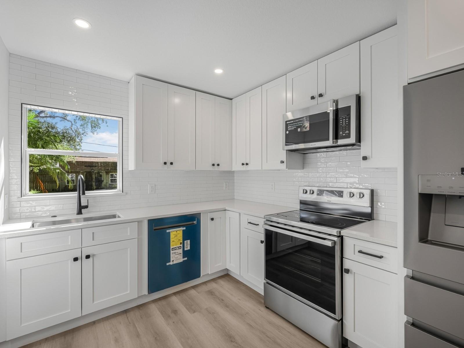 4318 S WEST SHORE BLVD — photo 7