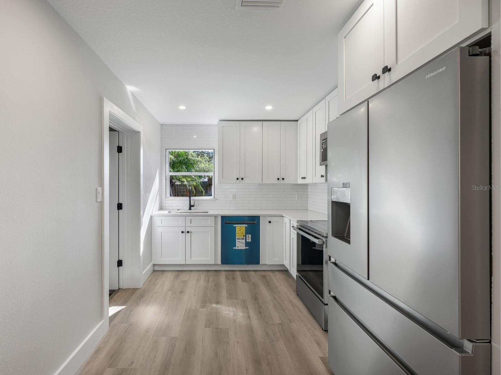 4318 S WEST SHORE BLVD — photo 6