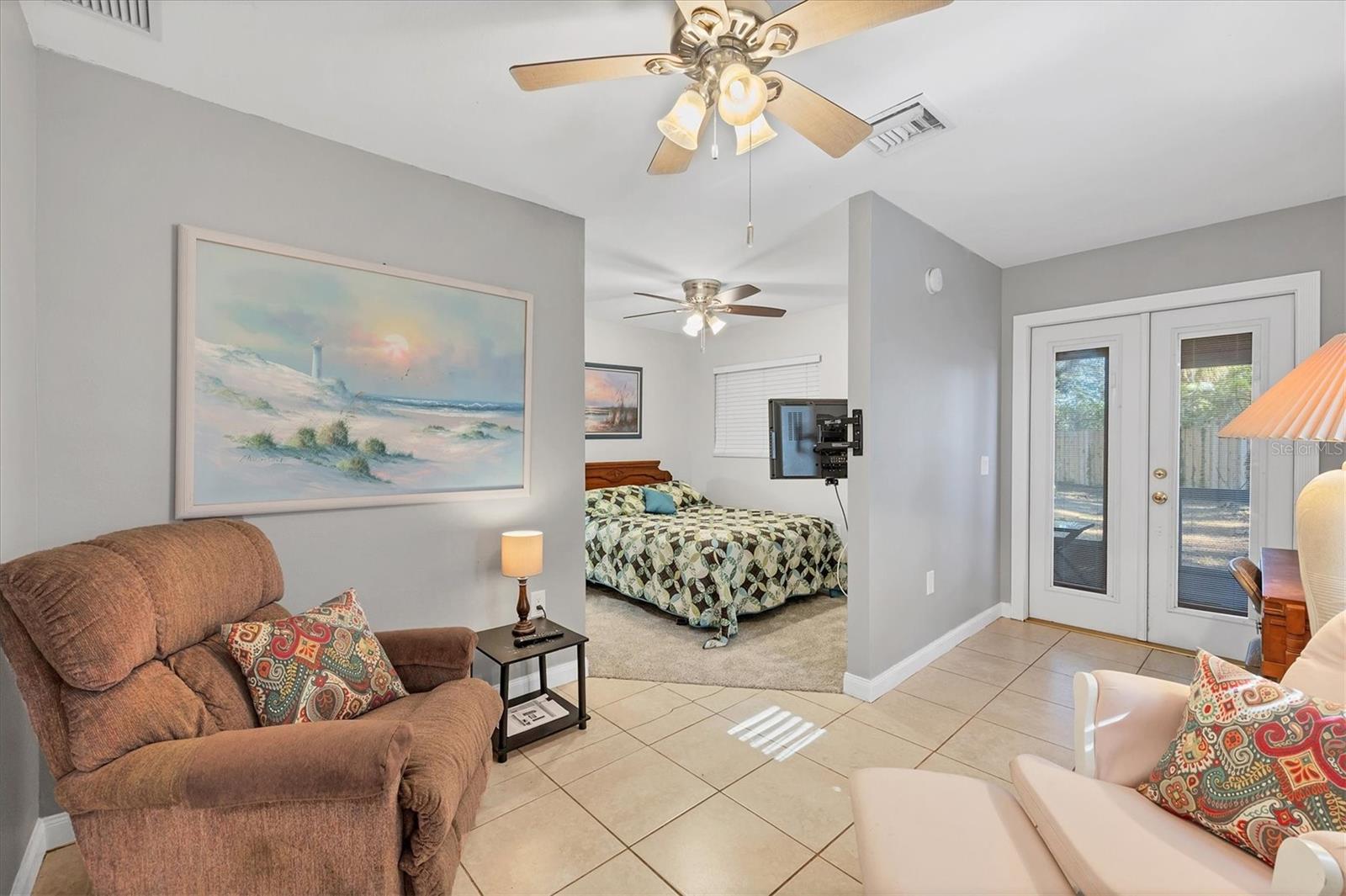 2703 FOREST KNOLL DR #B — photo 7