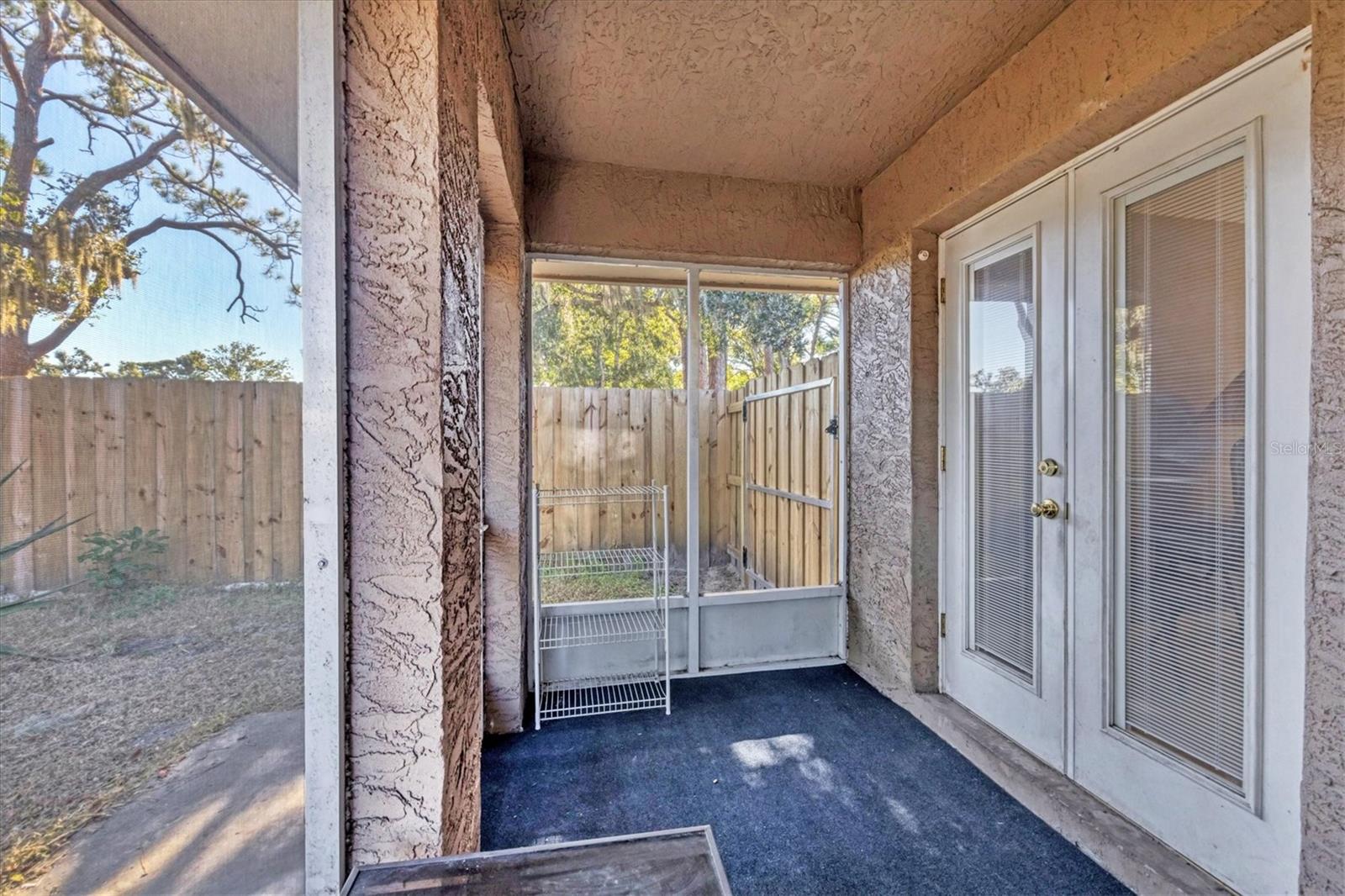 2703 FOREST KNOLL DR #B — photo 20
