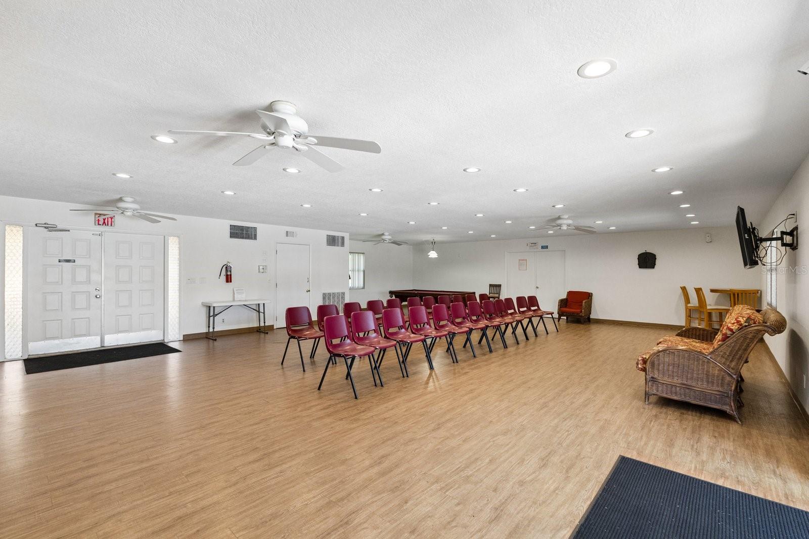 2438 ENTERPRISE RD #4 — photo 38