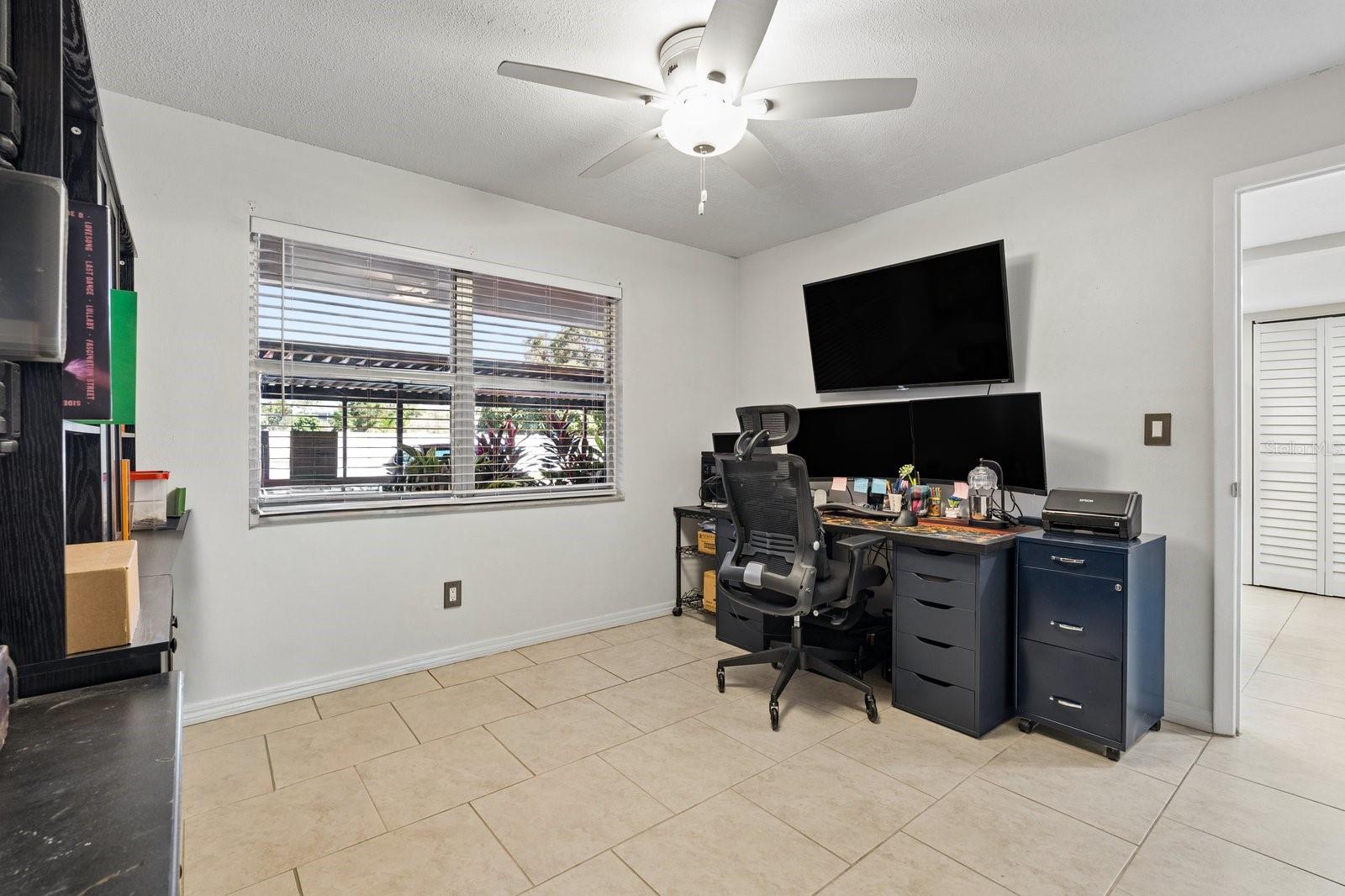 2438 ENTERPRISE RD #4 — photo 23