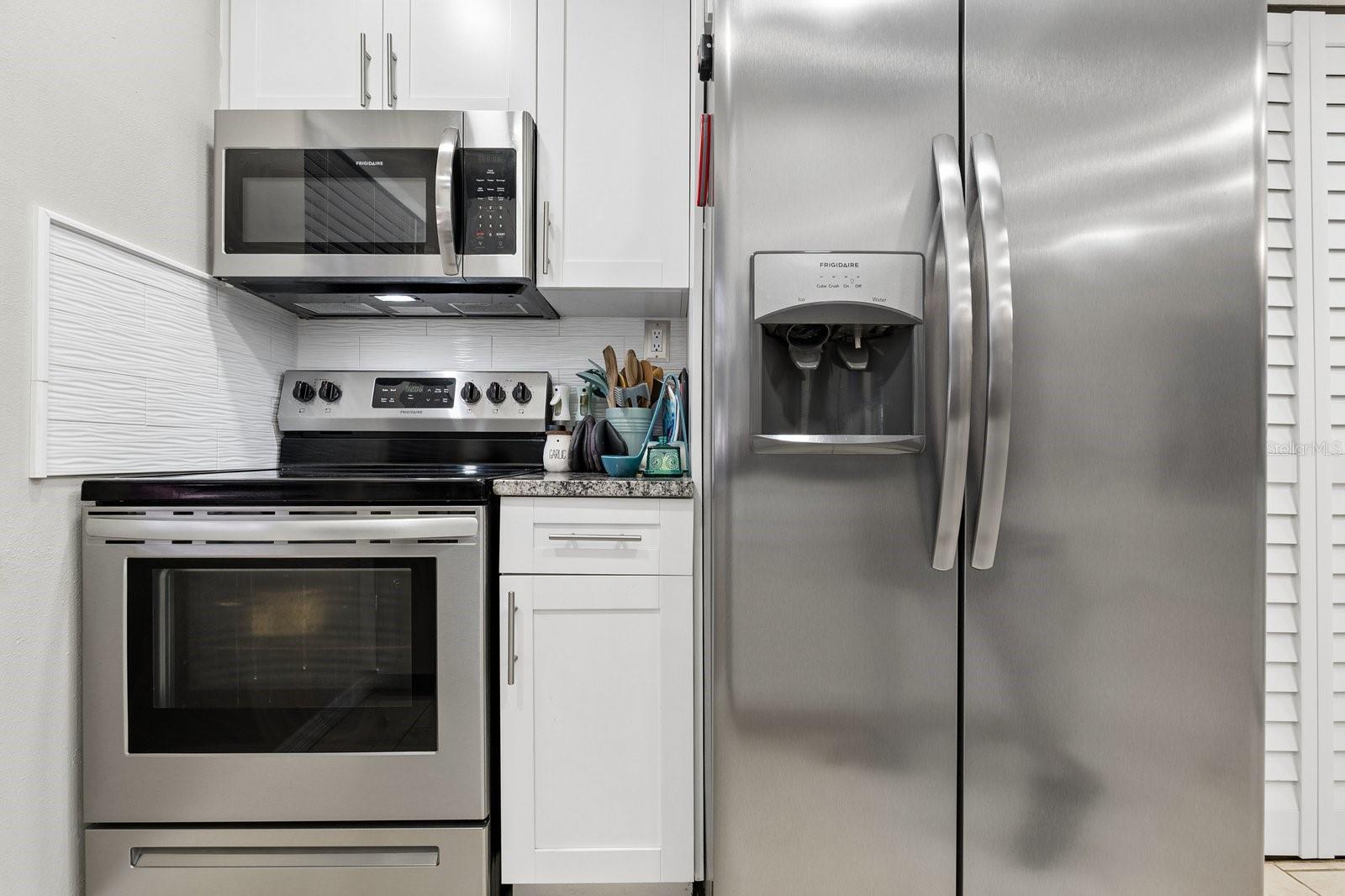 2438 ENTERPRISE RD #4 — photo 9
