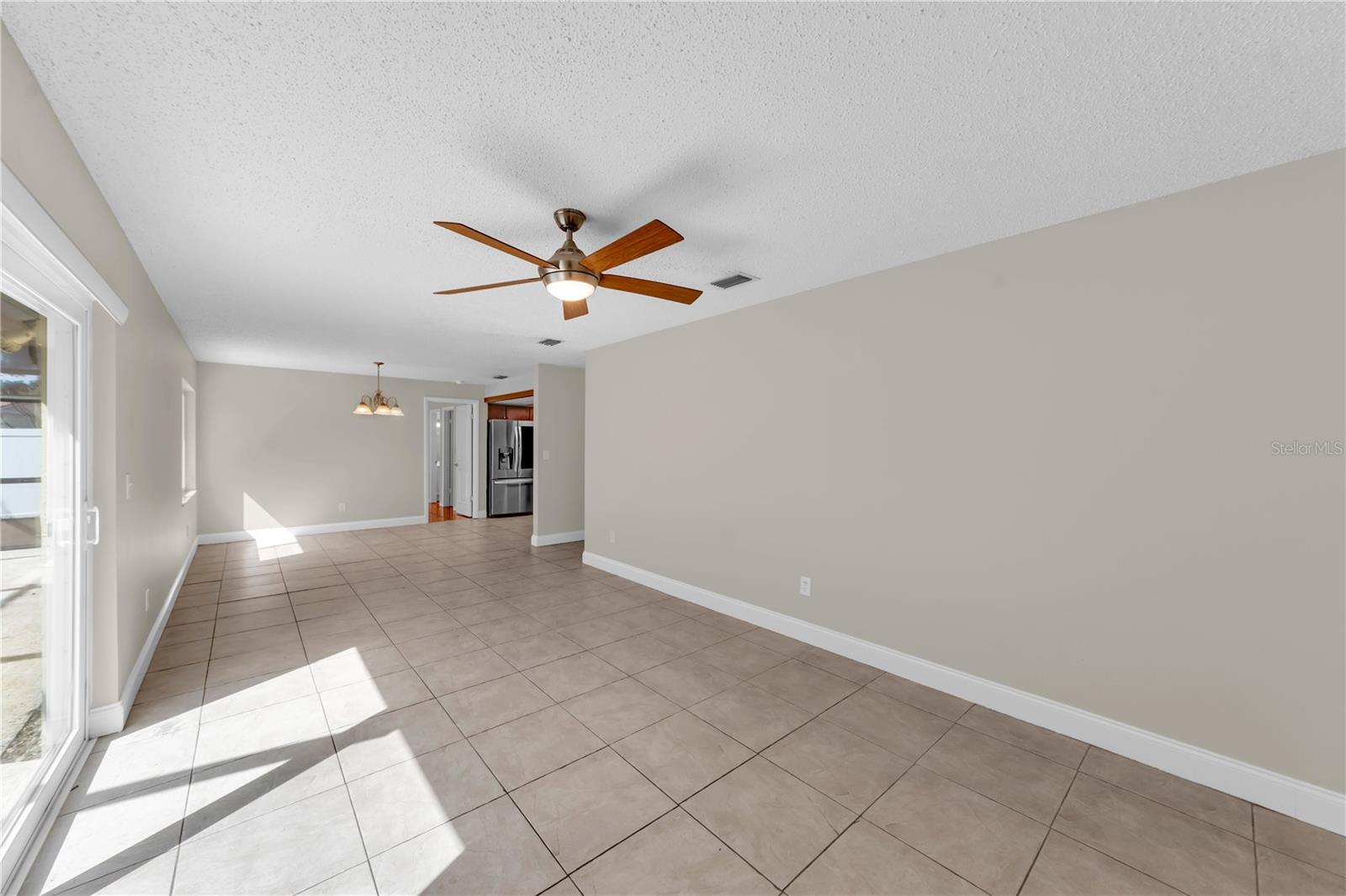 9602 HIDDEN OAKS CIR — photo 11