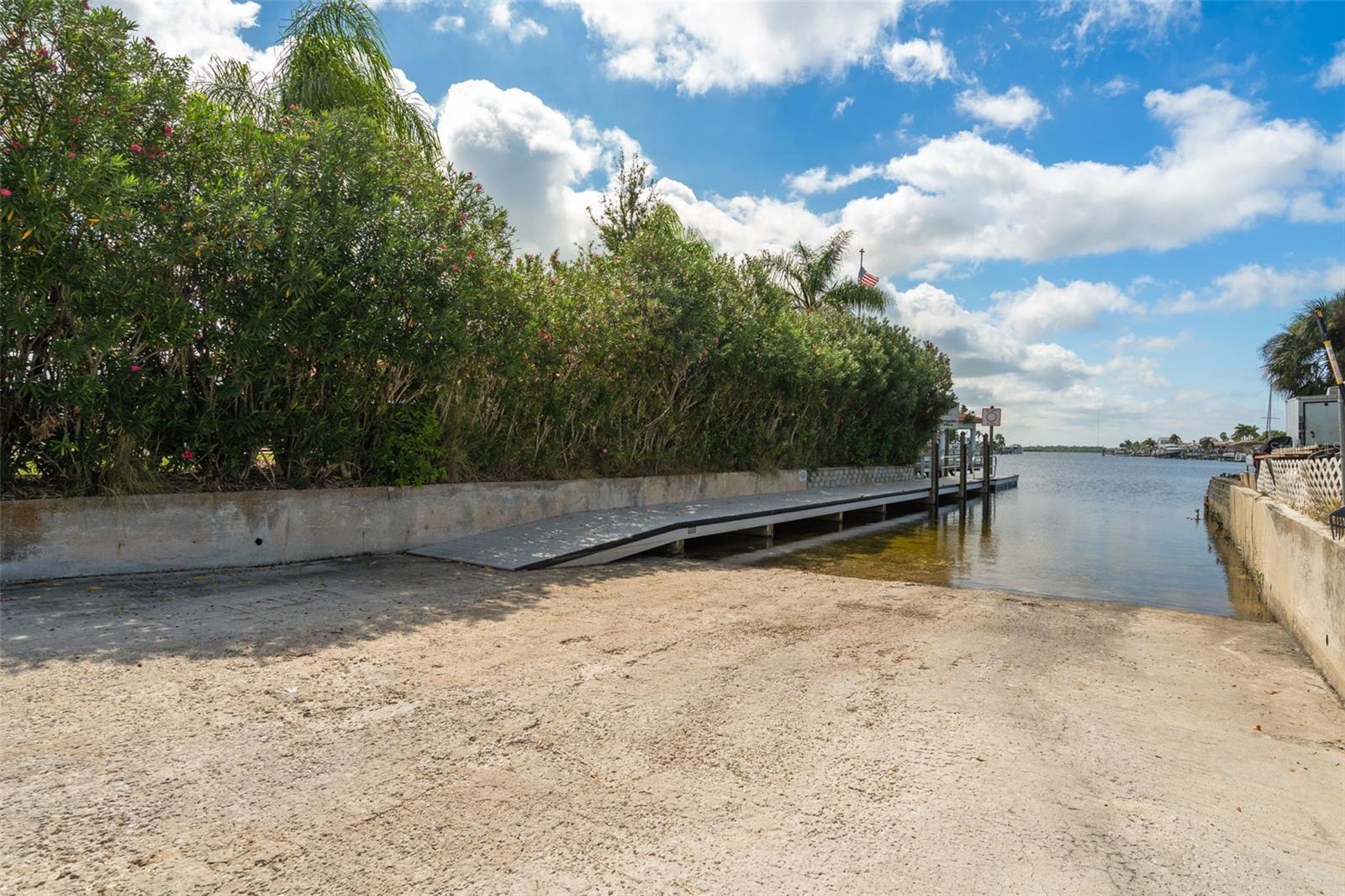 4105 TOPSAIL DR — photo 47