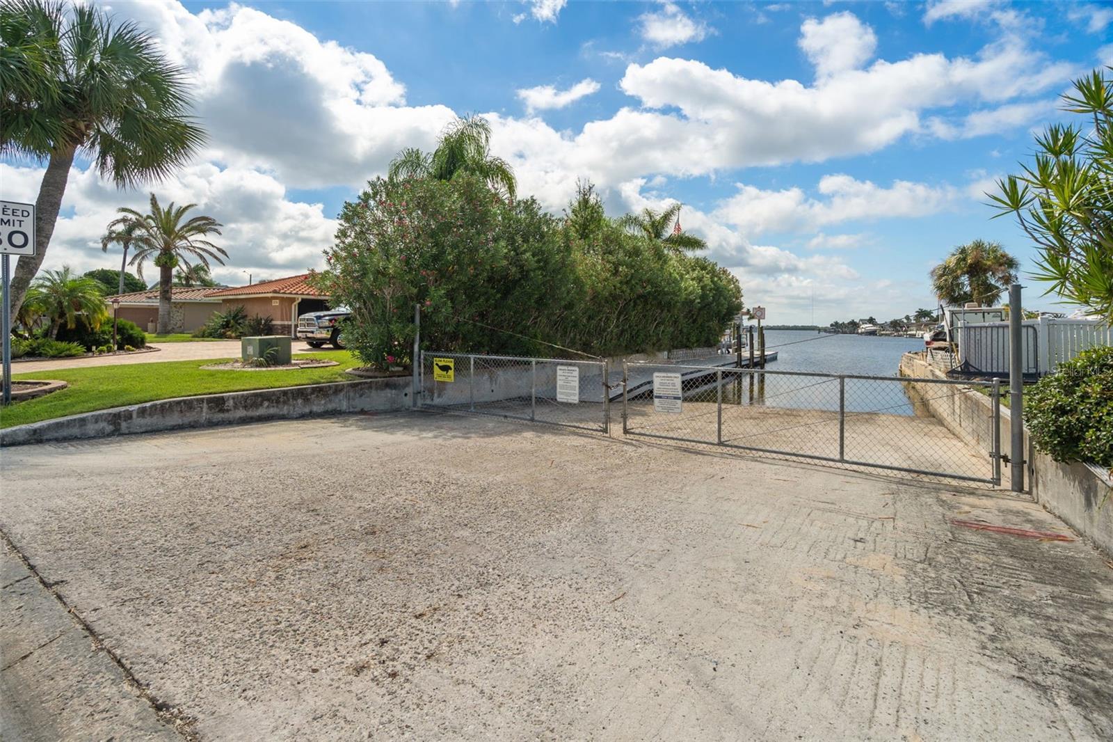 4105 TOPSAIL DR — photo 46