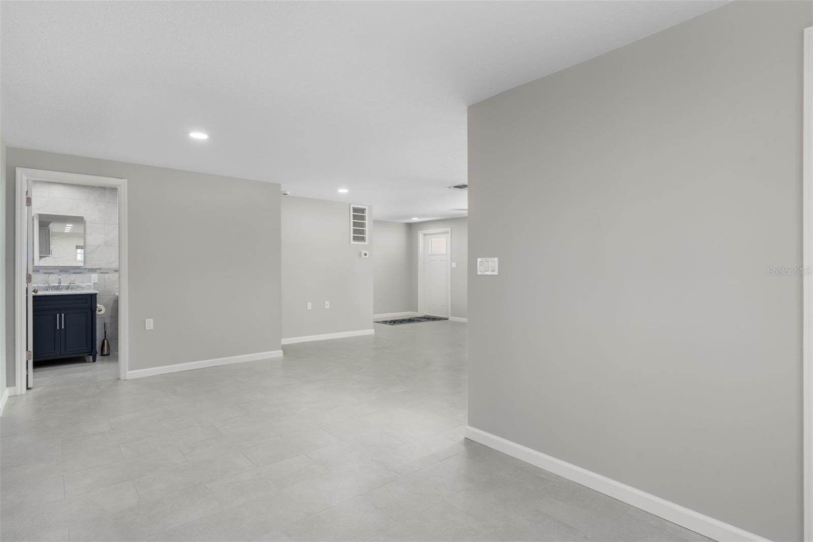 4105 TOPSAIL DR — photo 11