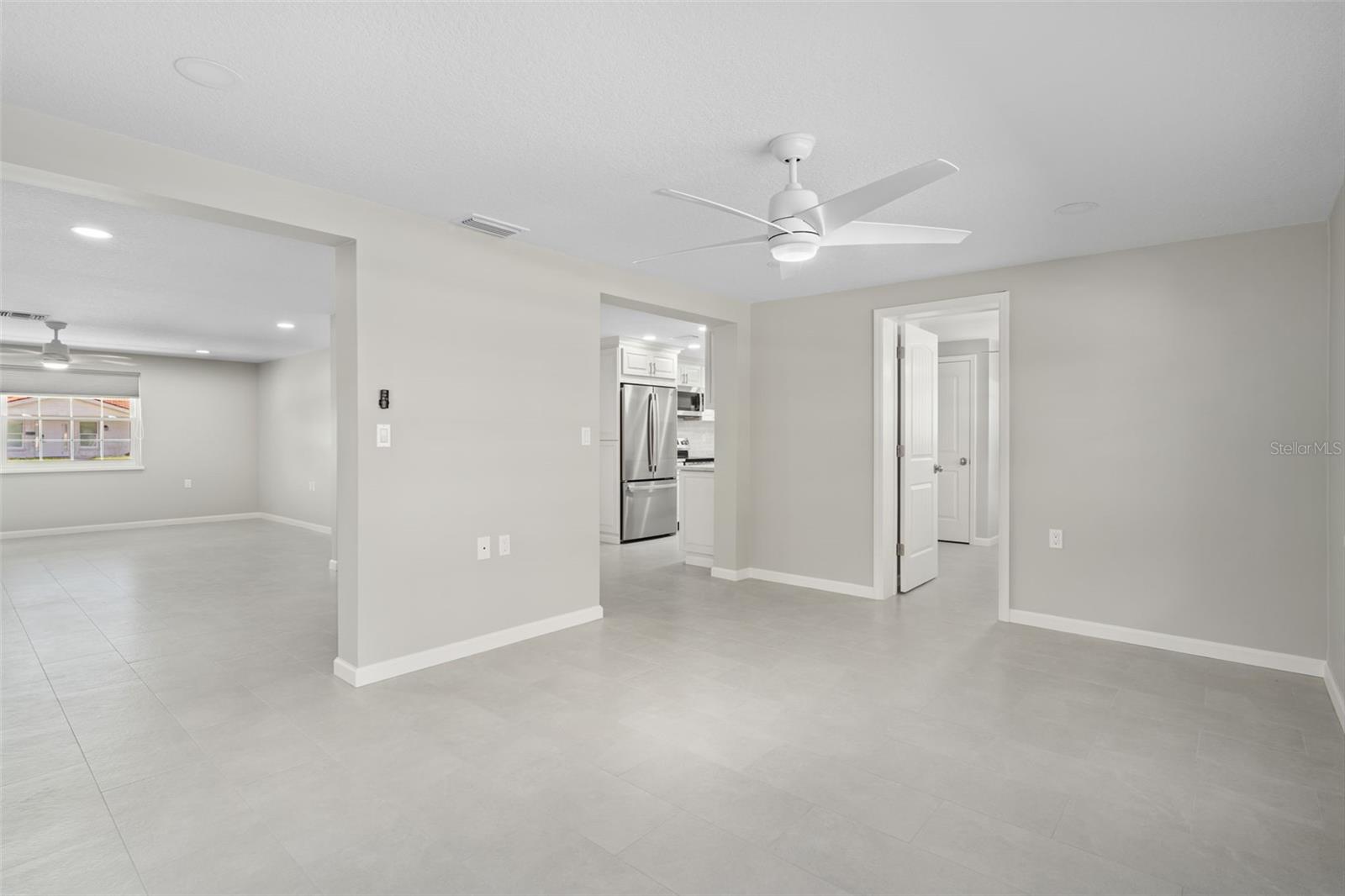 4105 TOPSAIL DR — photo 18