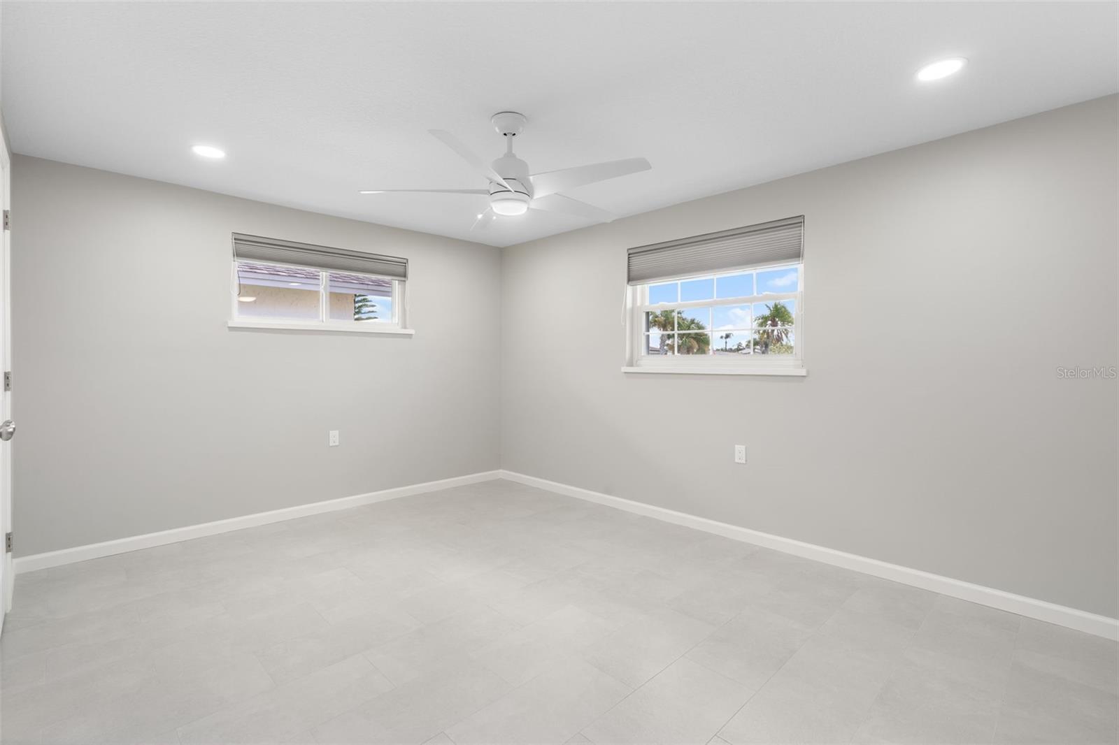 4105 TOPSAIL DR — photo 27