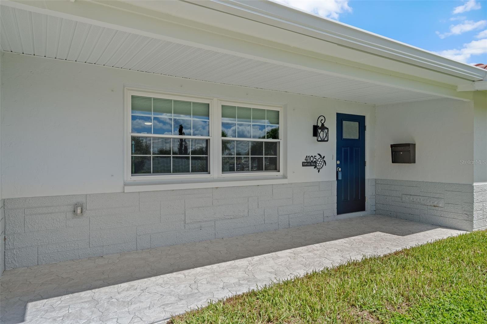 4105 TOPSAIL DR — photo 4
