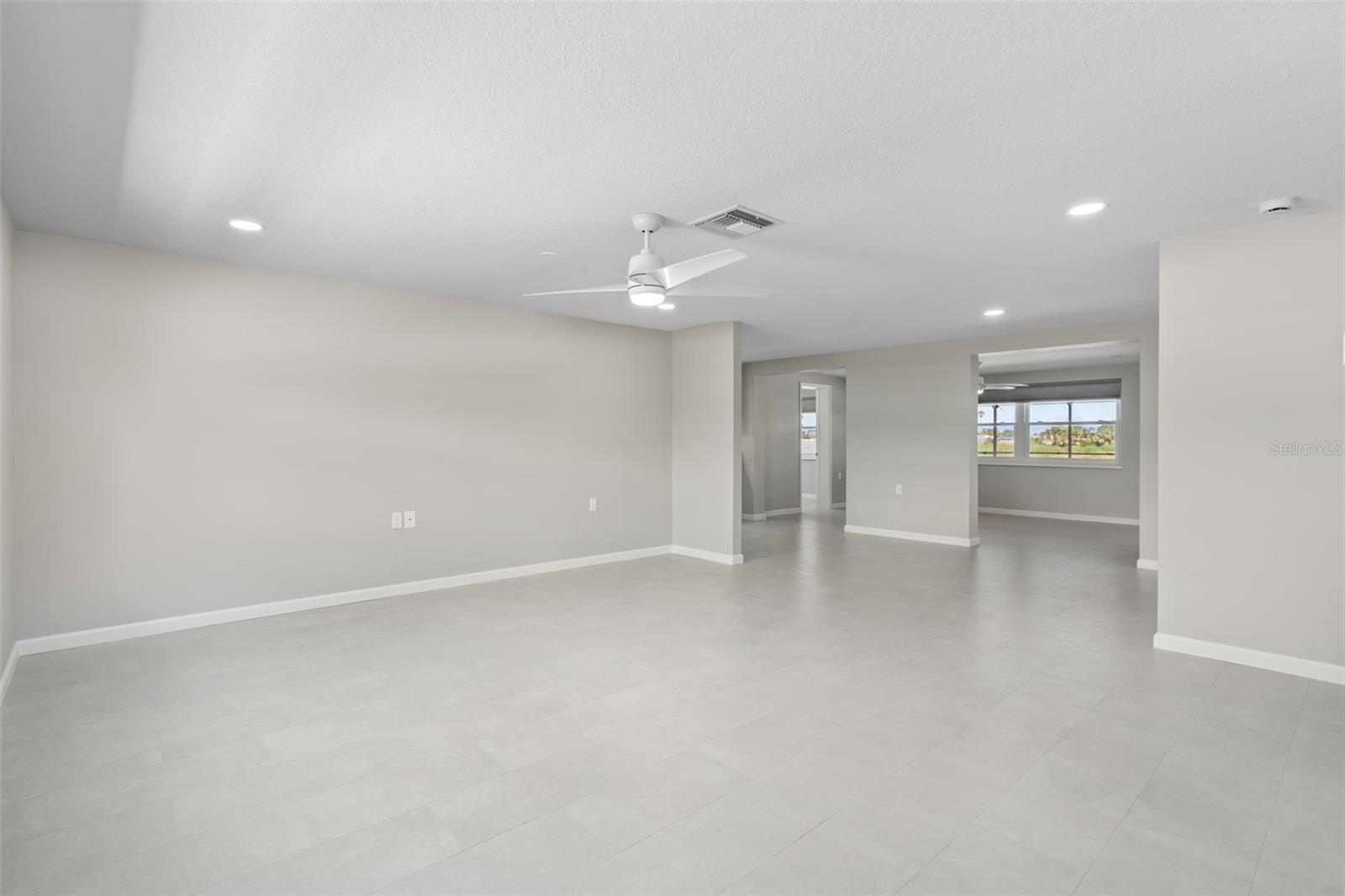 4105 TOPSAIL DR — photo 7