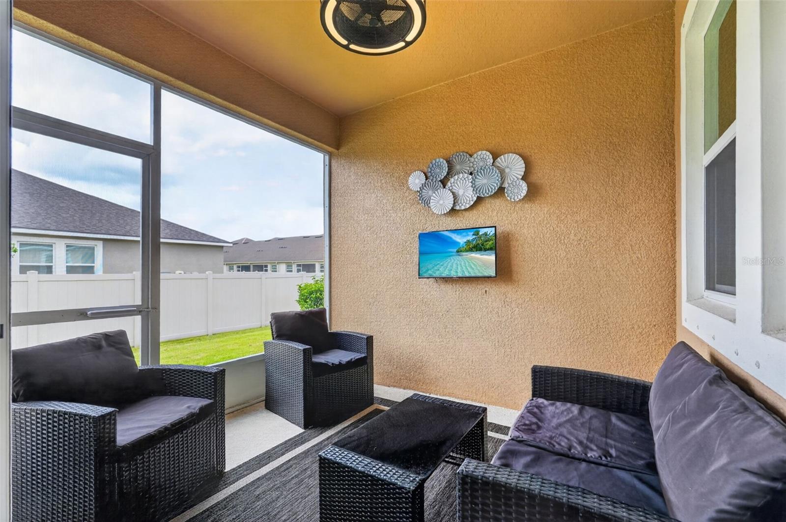 11511 ROLLING GREEN DR — photo 29