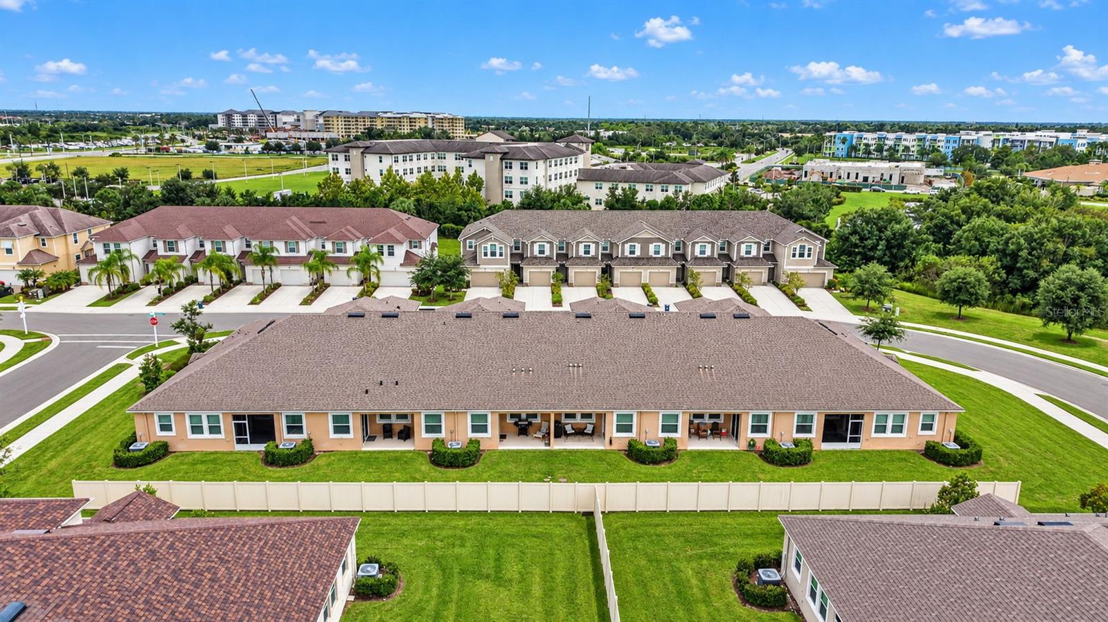 11511 ROLLING GREEN DR — photo 49