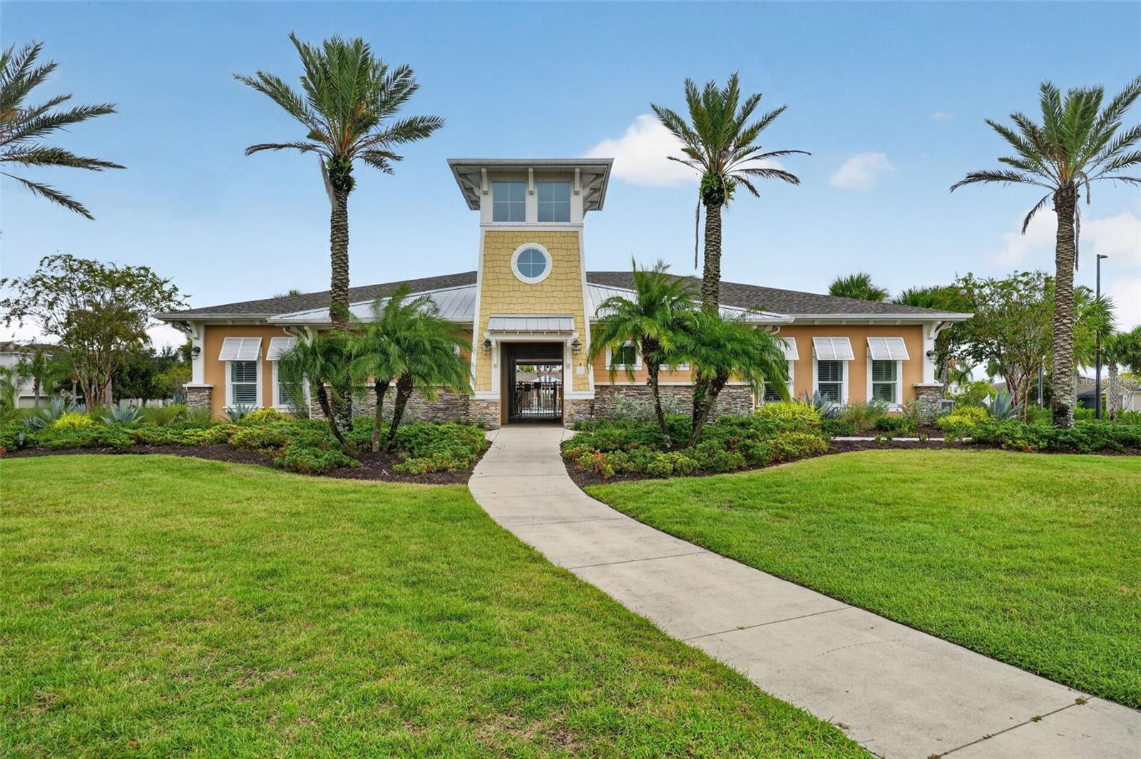 11511 ROLLING GREEN DR — photo 44