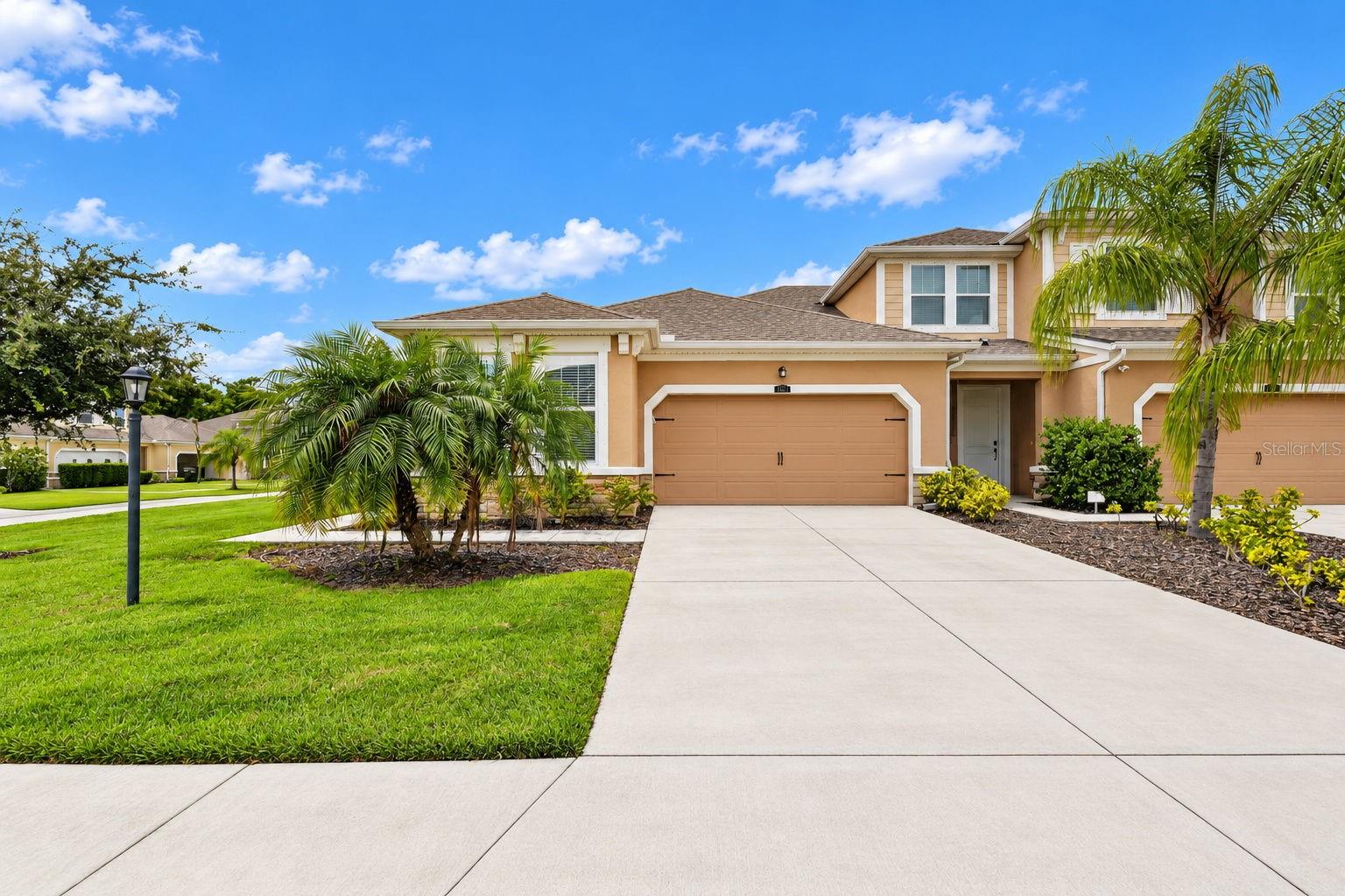 11511 ROLLING GREEN DR — photo 54