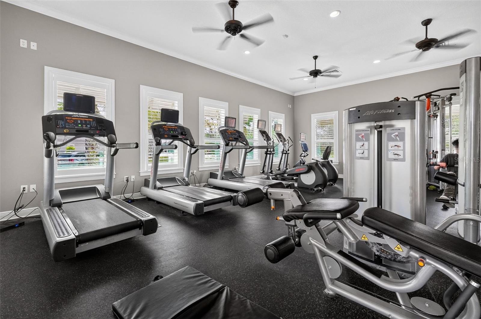 11511 ROLLING GREEN DR — photo 43
