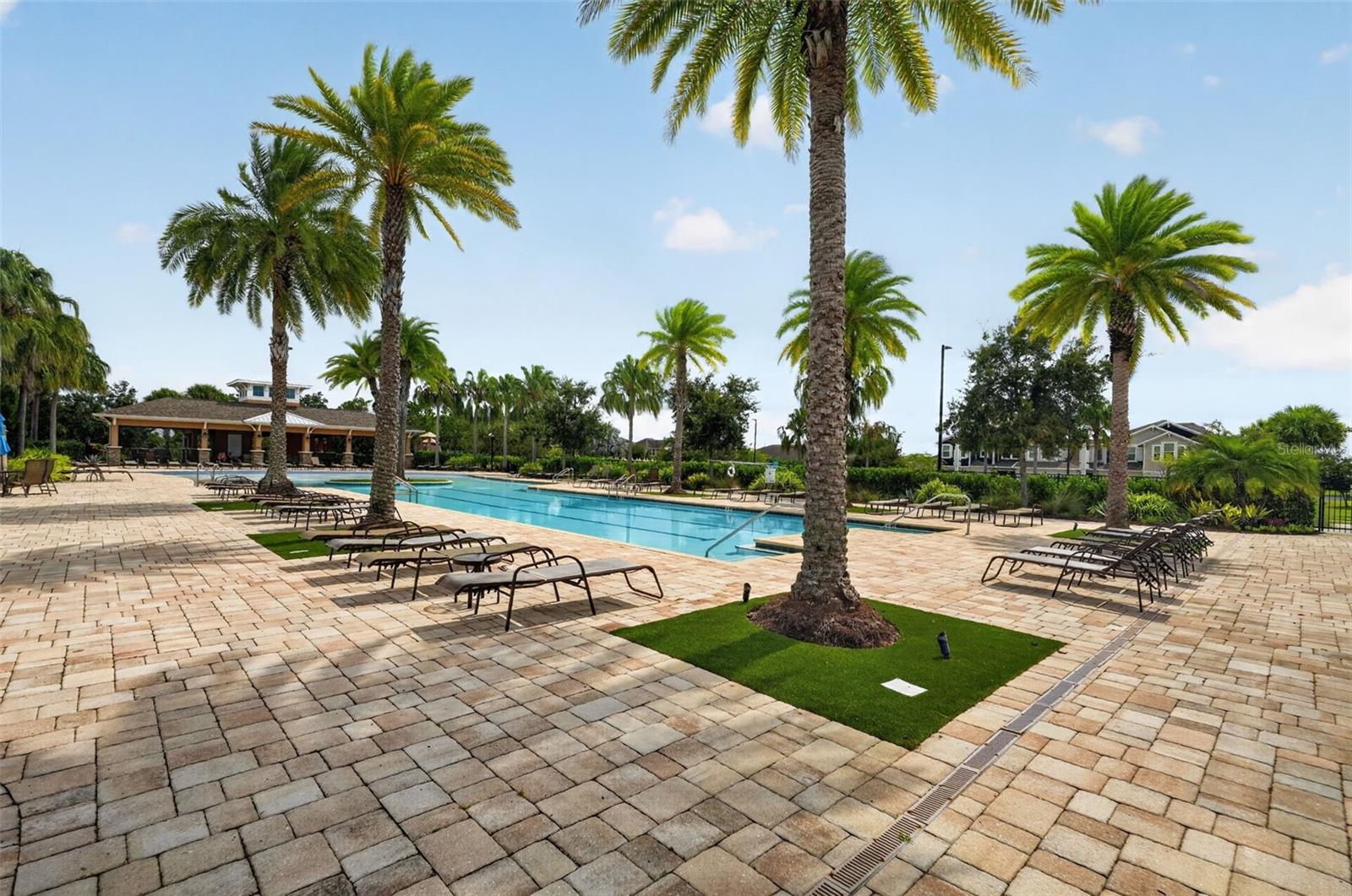 11511 ROLLING GREEN DR — photo 34