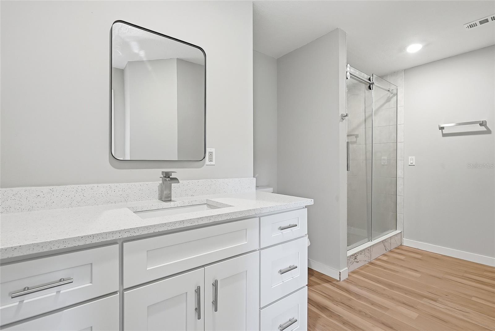 37670 FARR RD — photo 19