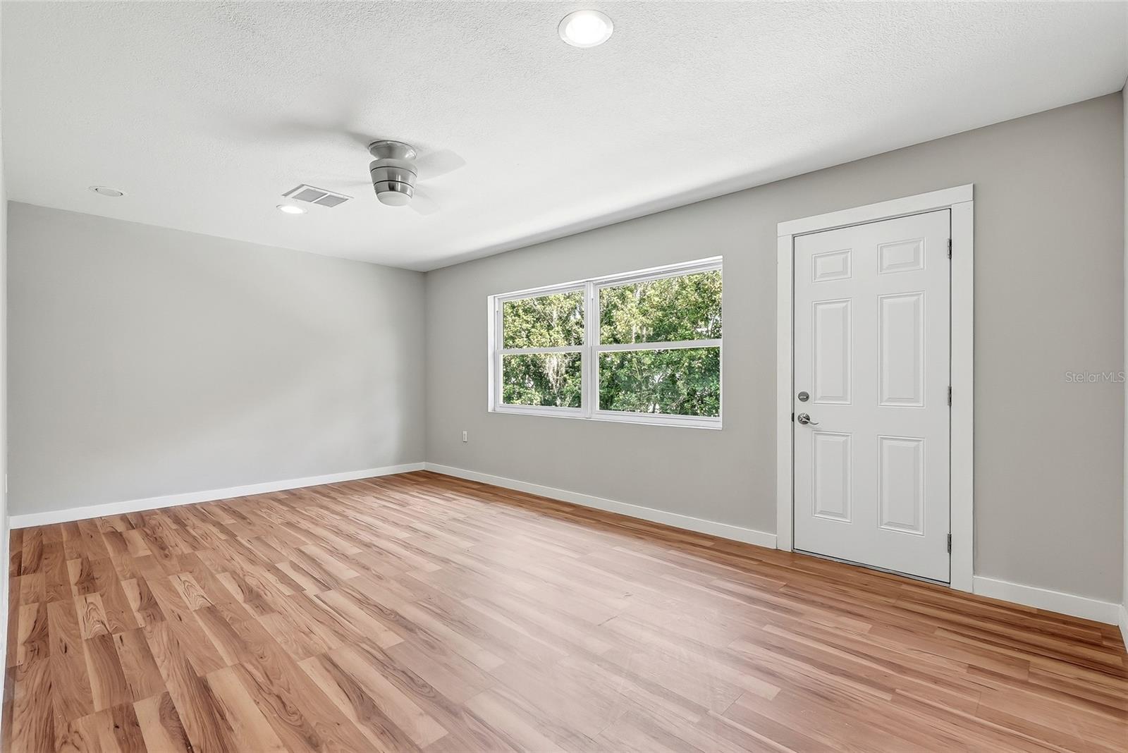 37670 FARR RD — photo 31