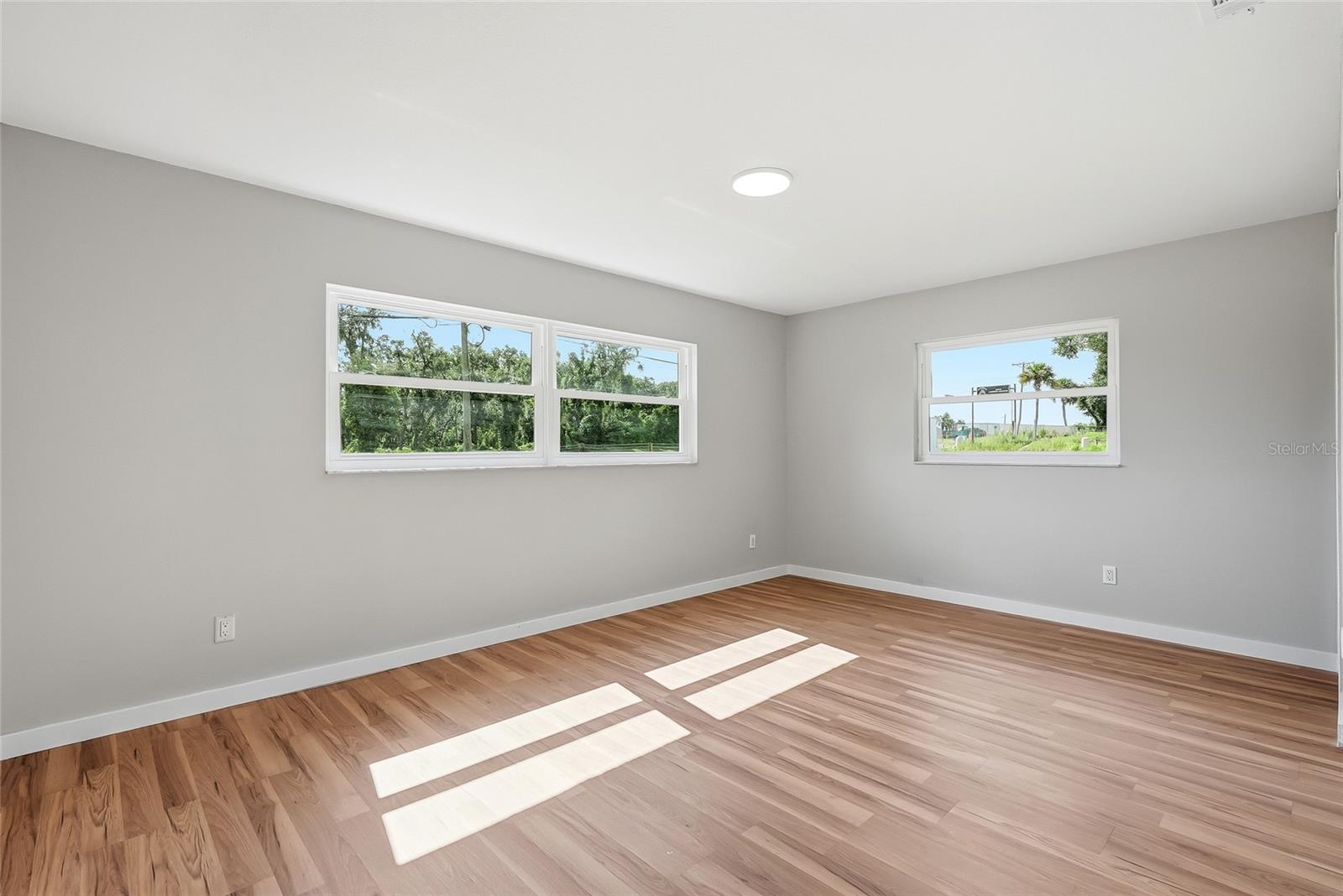 37670 FARR RD — photo 17