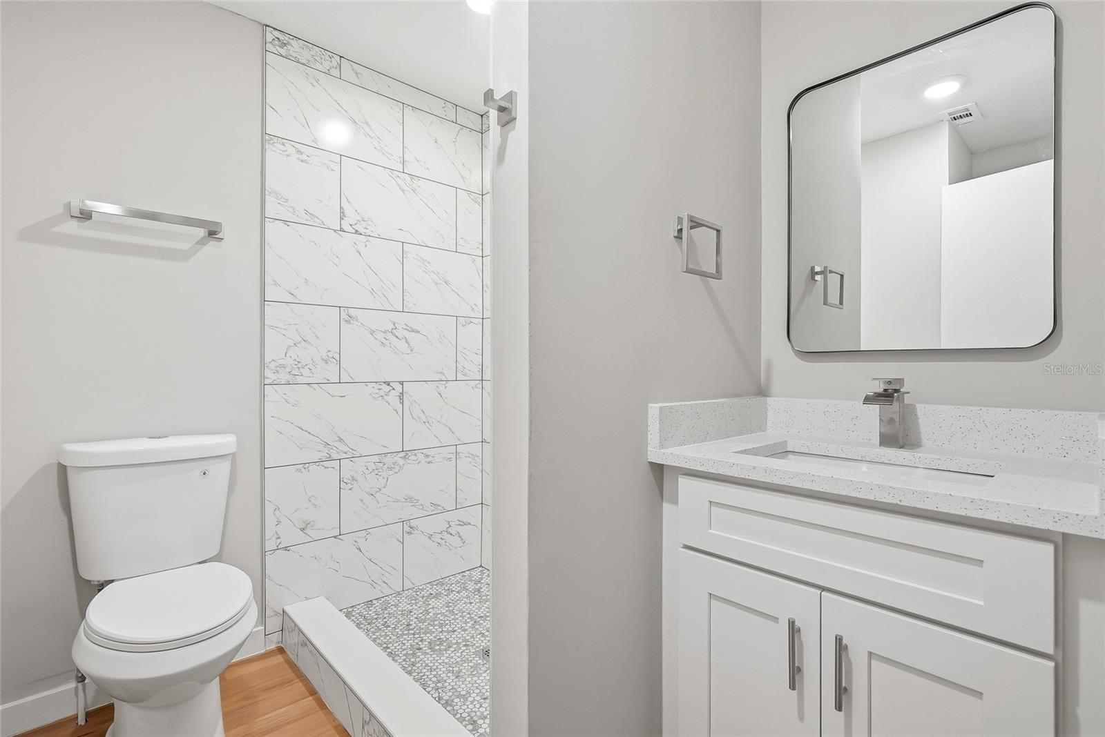 37670 FARR RD — photo 24