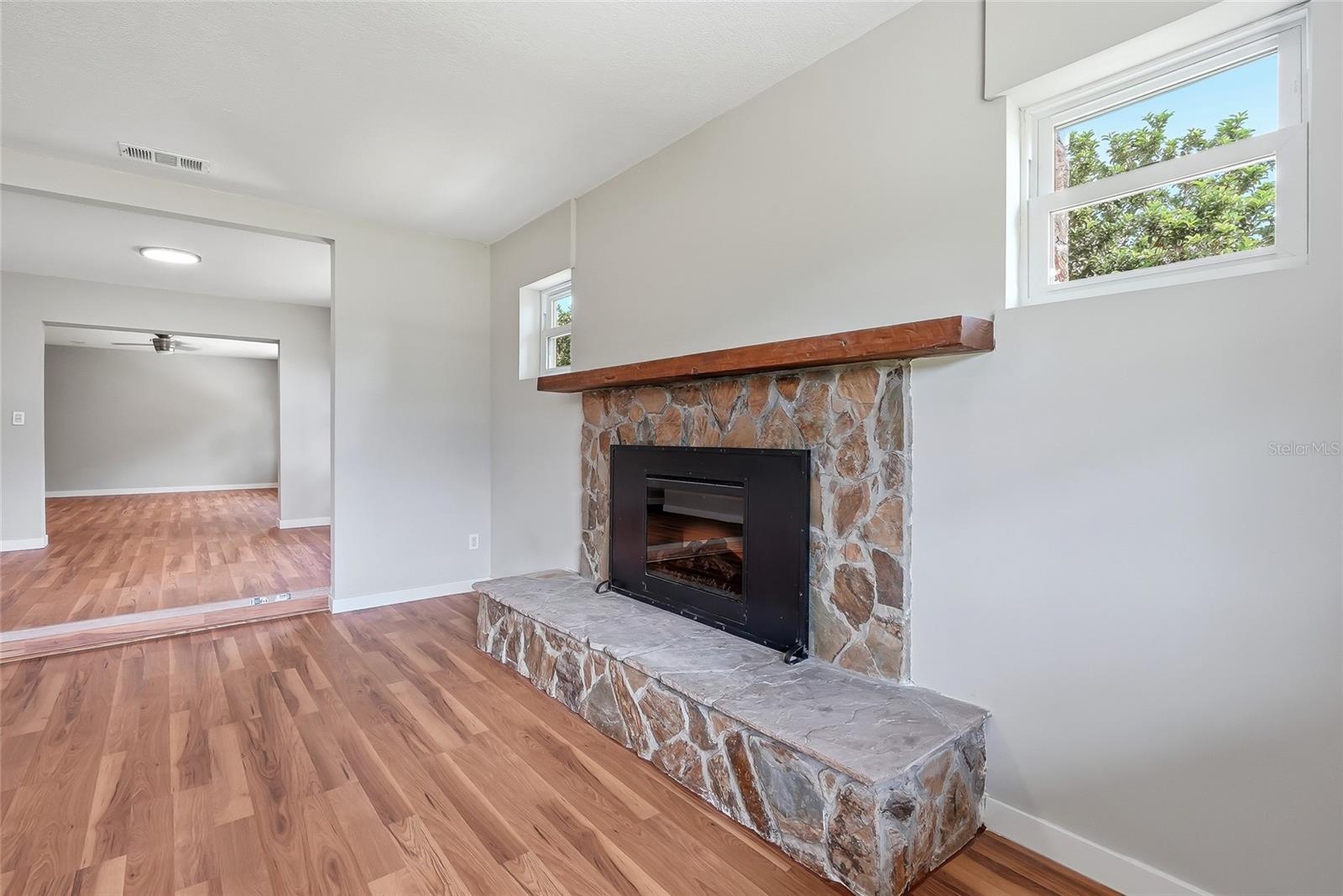 37670 FARR RD — photo 7