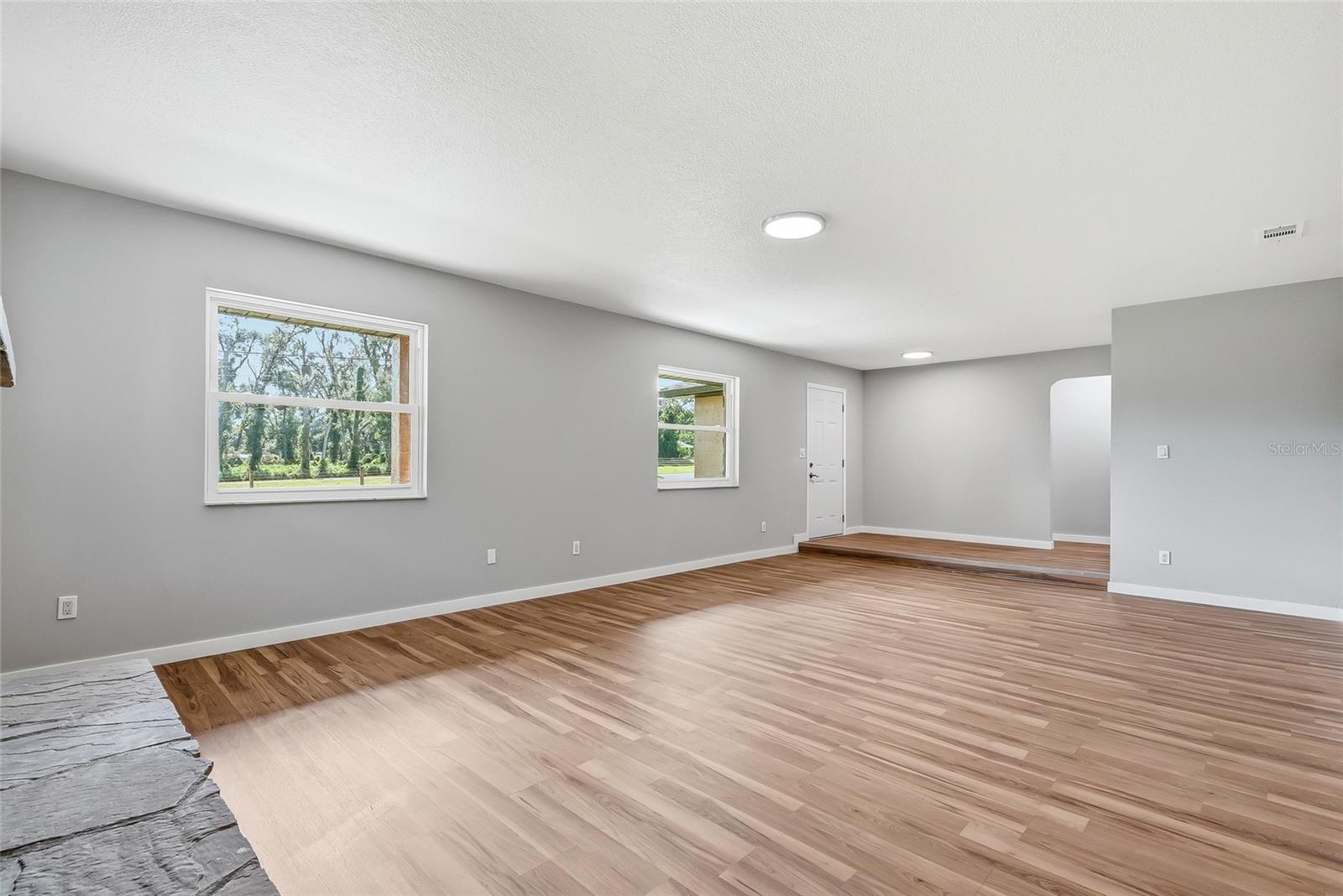 37670 FARR RD — photo 4