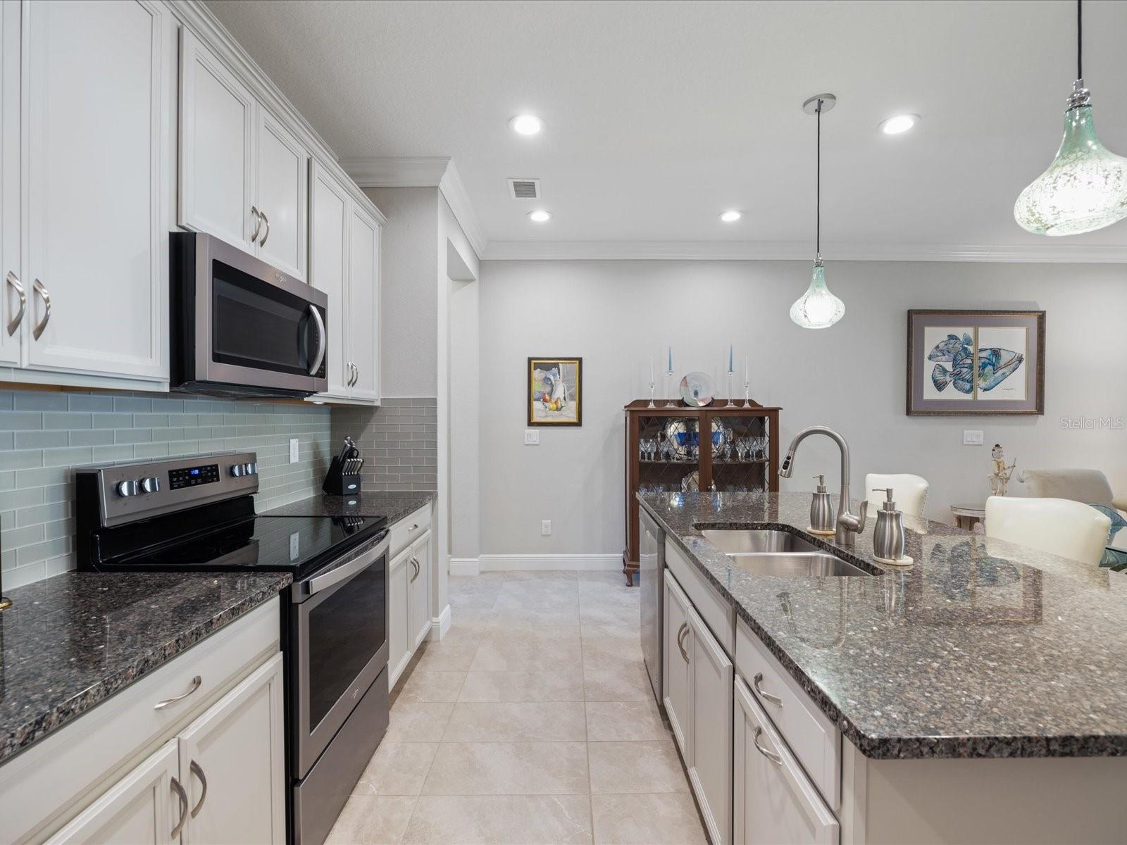 3010 PALM KEY AVE — photo 10