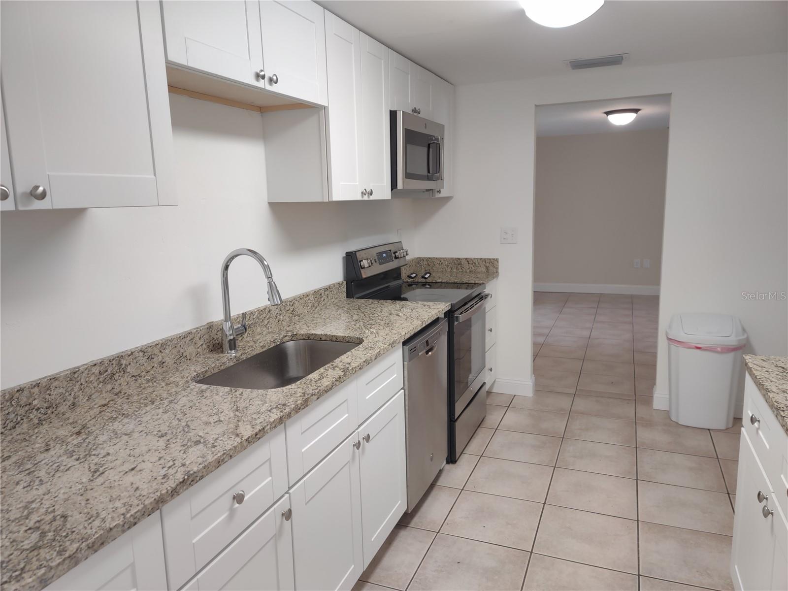 2551 YUCCA RD — photo 11