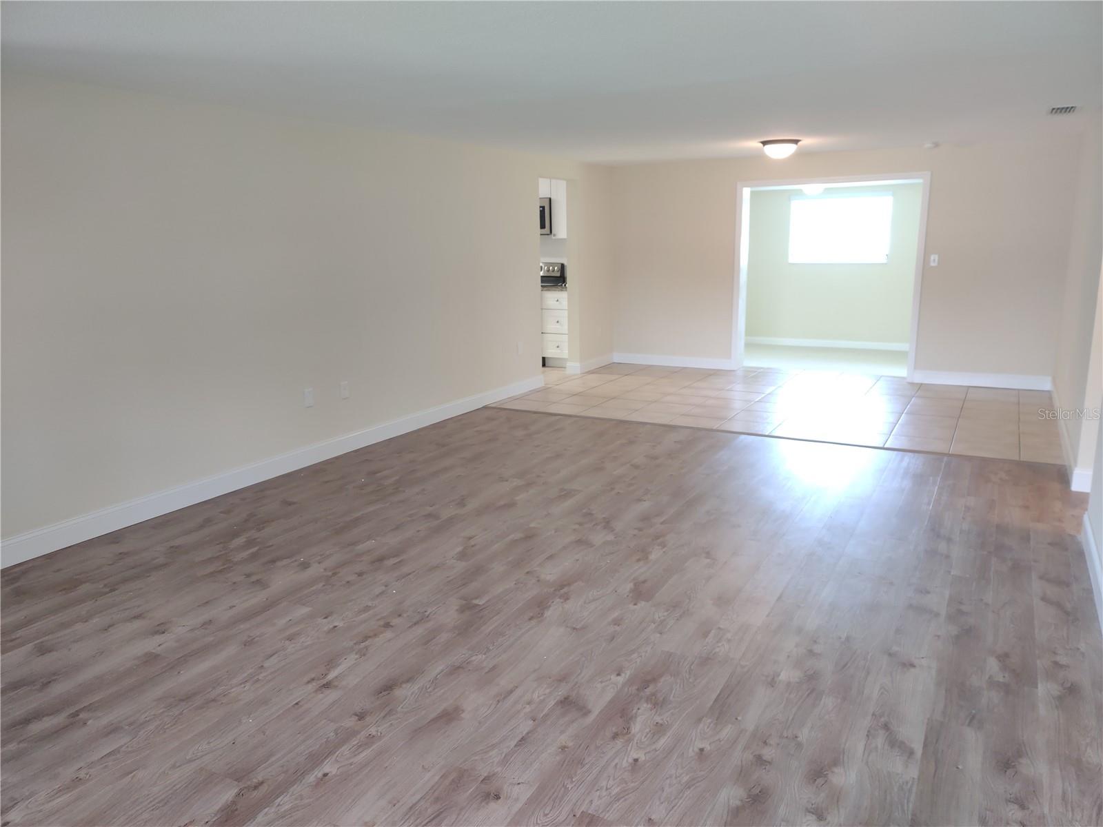 2551 YUCCA RD — photo 6