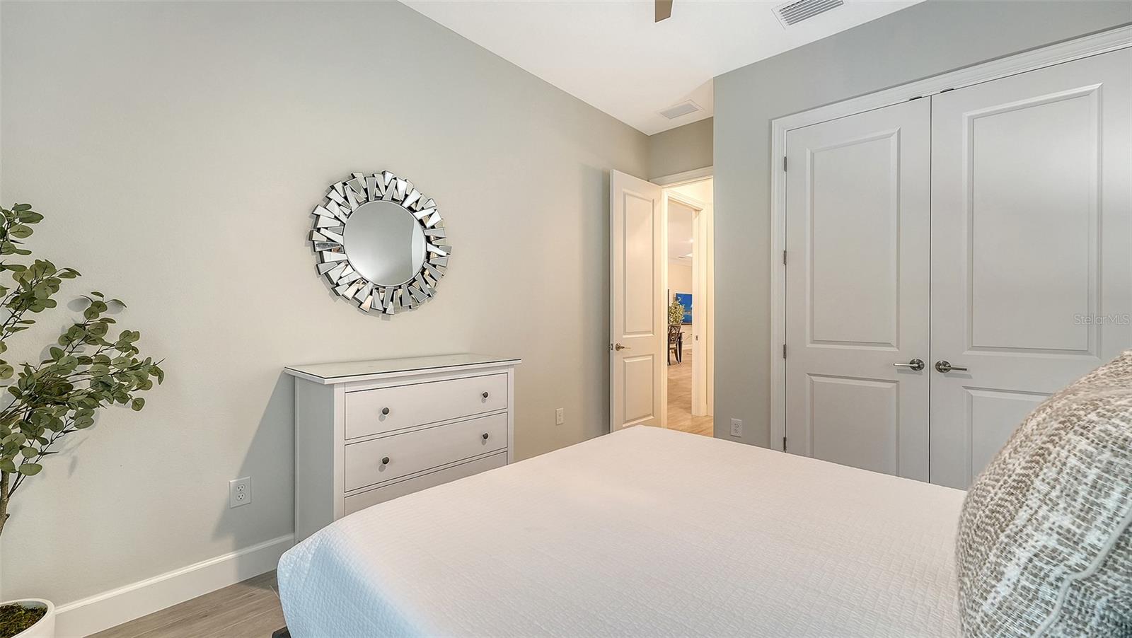 15015 VEROLE PL — photo 33